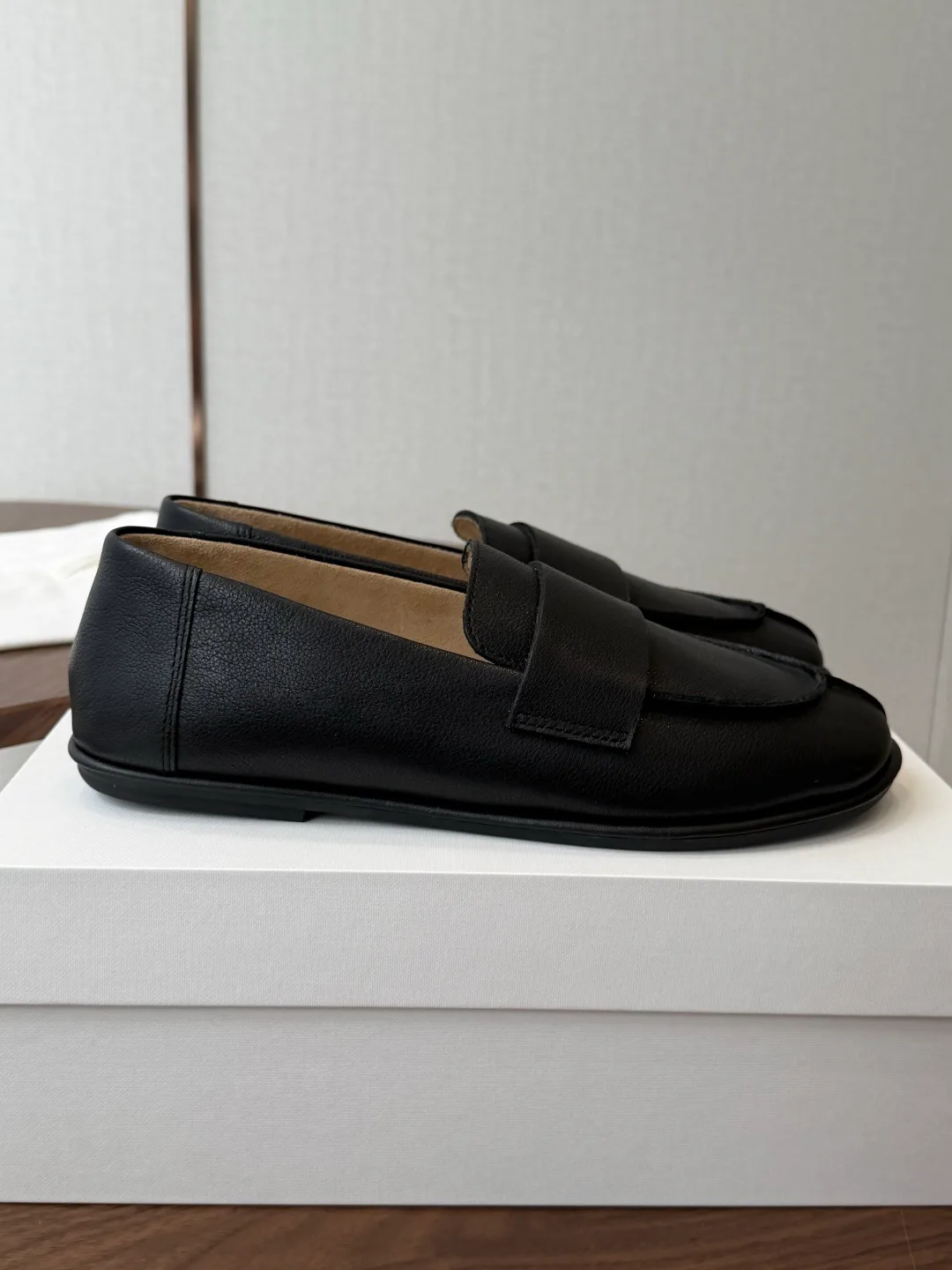 Women's Loafers And Moccasins THE ROW 18146691