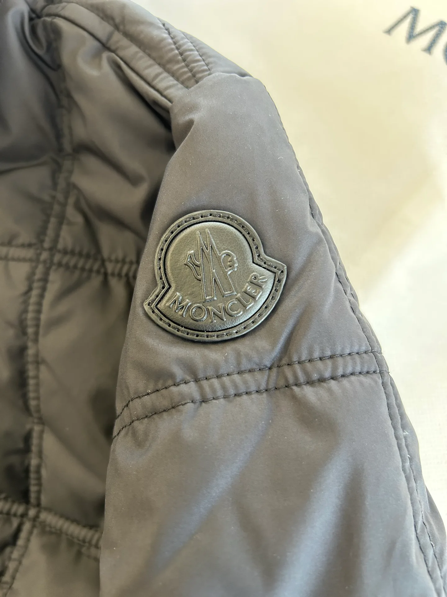 Men's Jackets And Down Jackets MONCLER 18330388