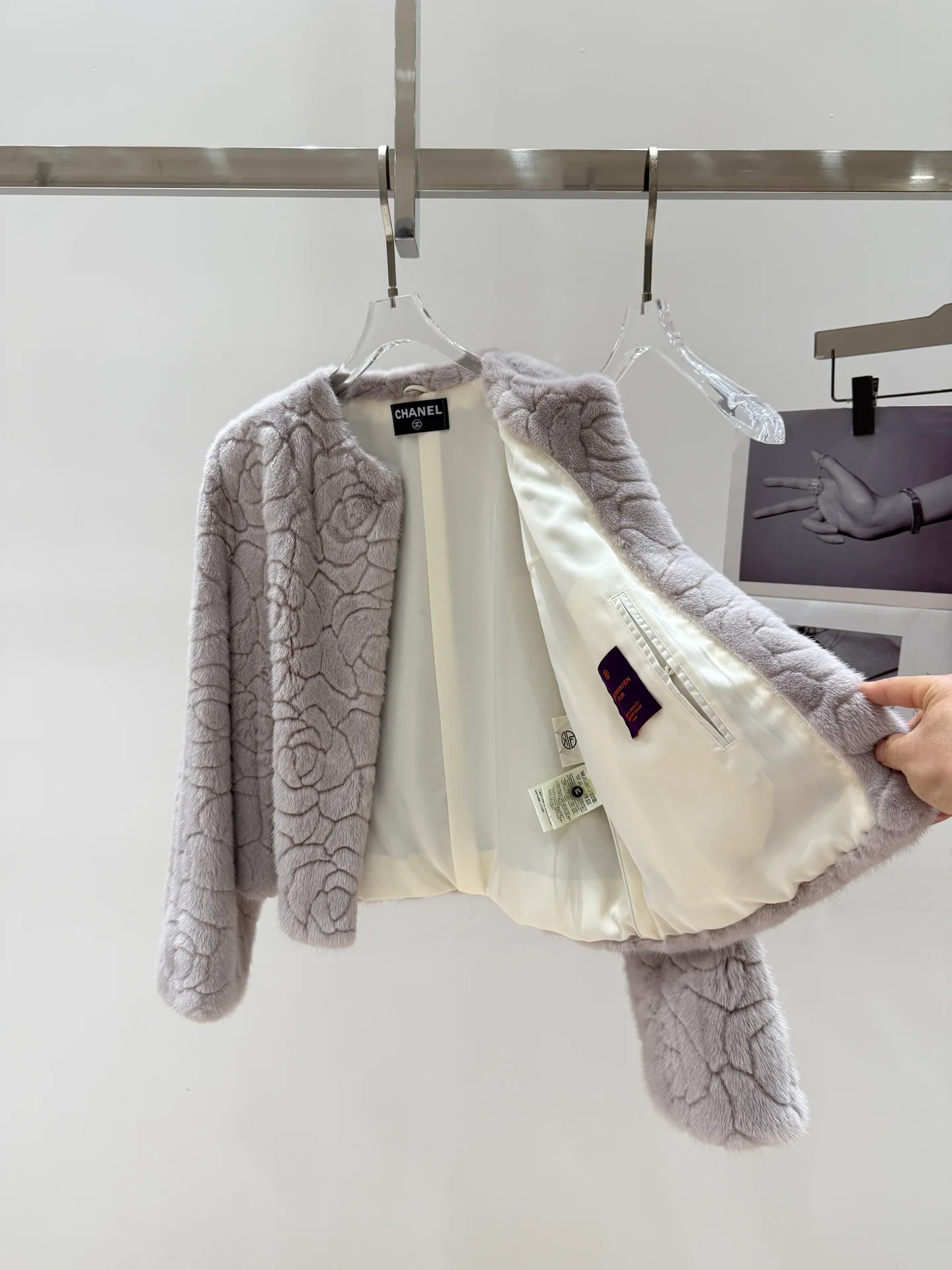 Women's Fur Coats CHANEL 18082551