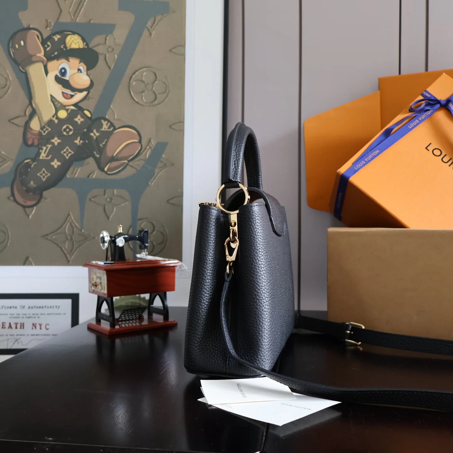 Women's Classic Handbags LOUIS VUITTON 18323041
