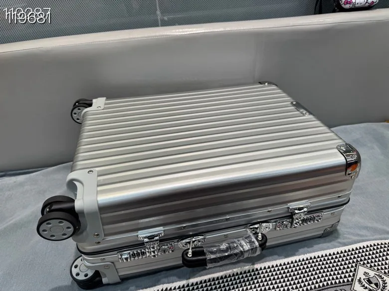 Suitcases RIMOWA 16877682