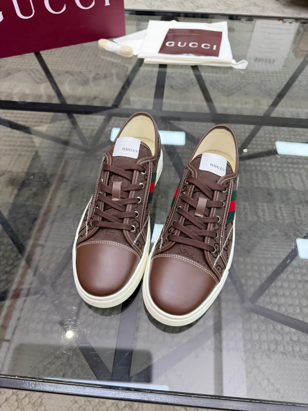 Women's Sneakers GUCCI 18346398