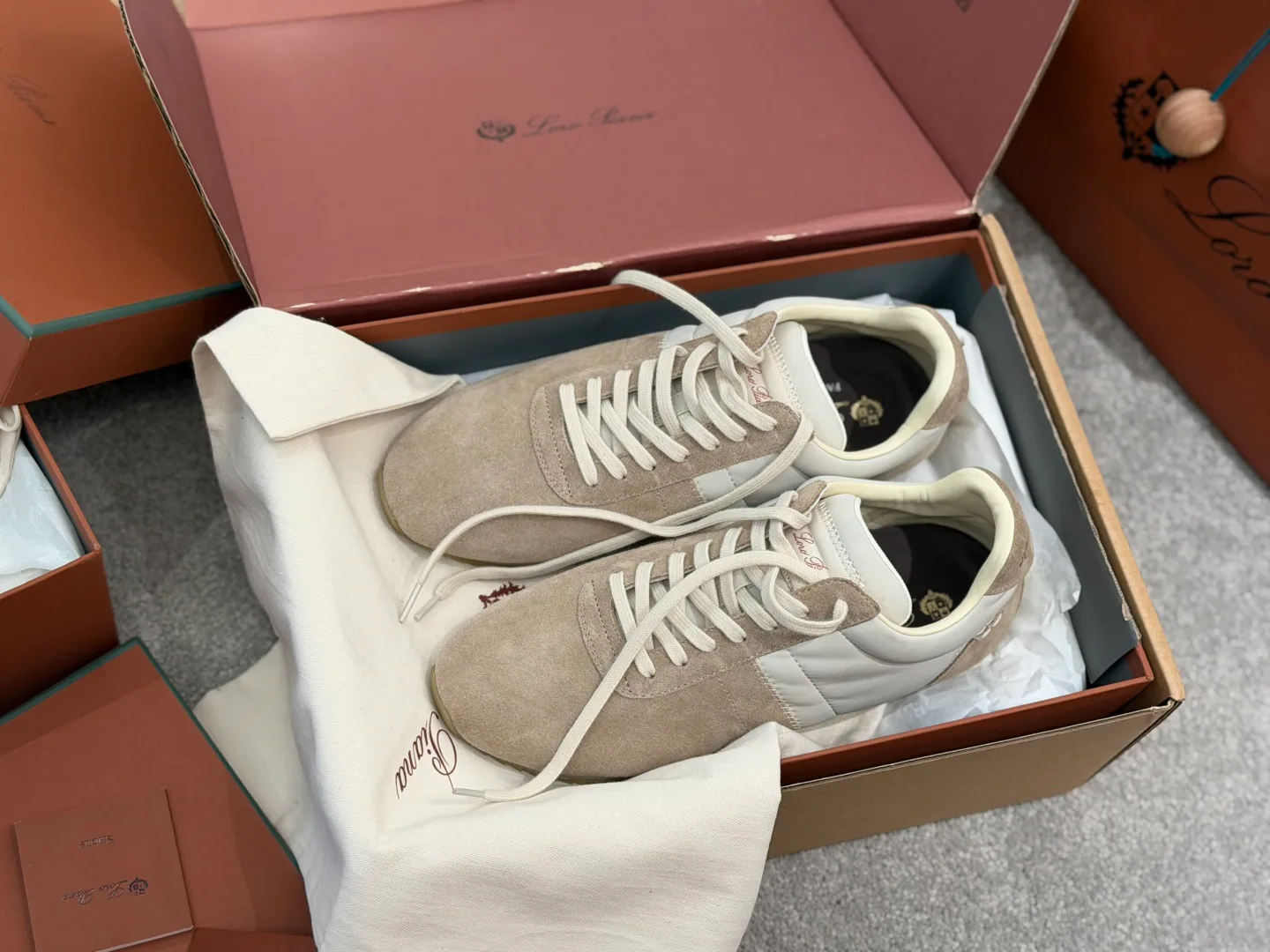 Men's Sneakers LORO PIANA 18393583