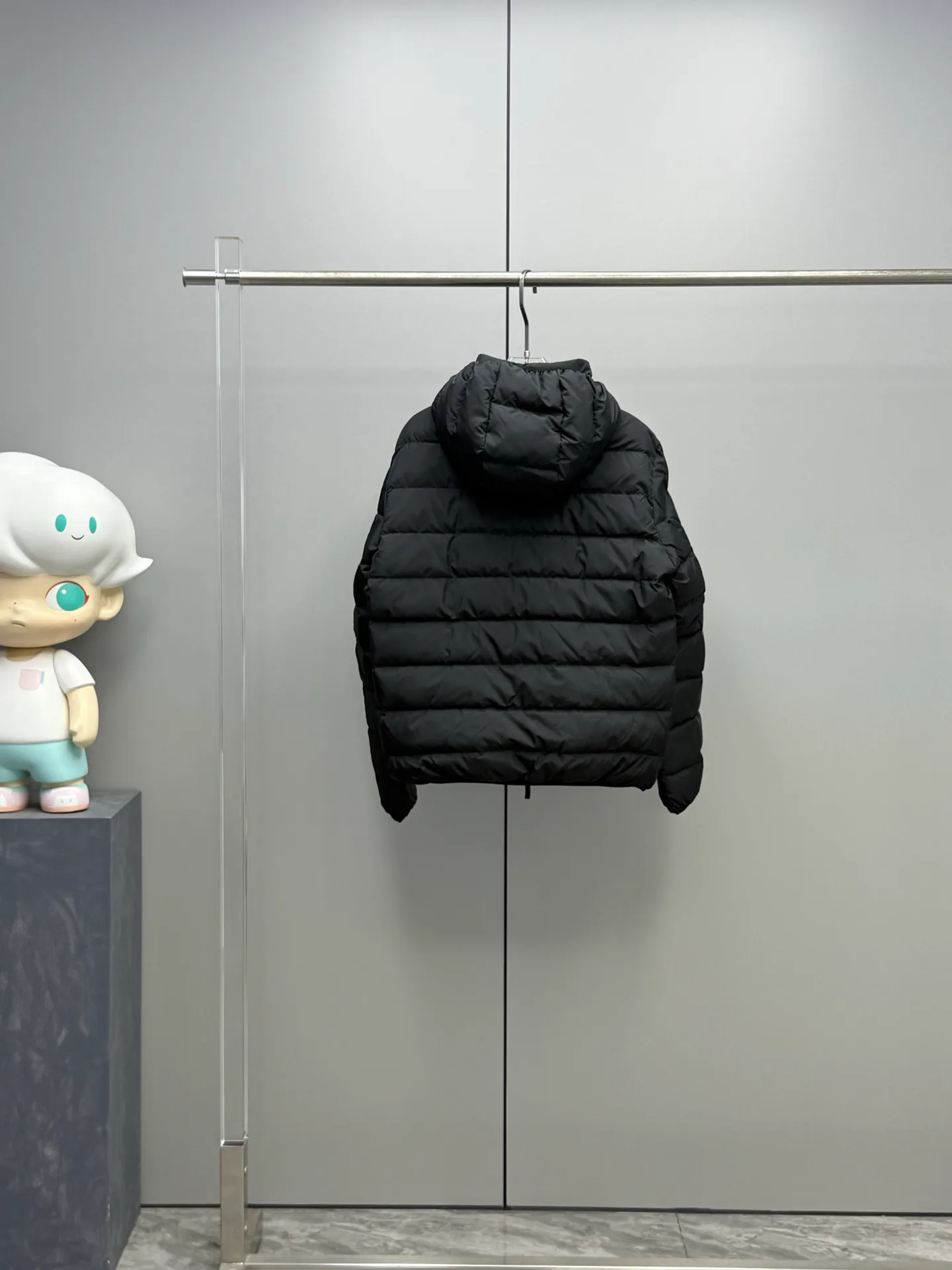 Men's Jackets And Down Jackets MONCLER 17927593