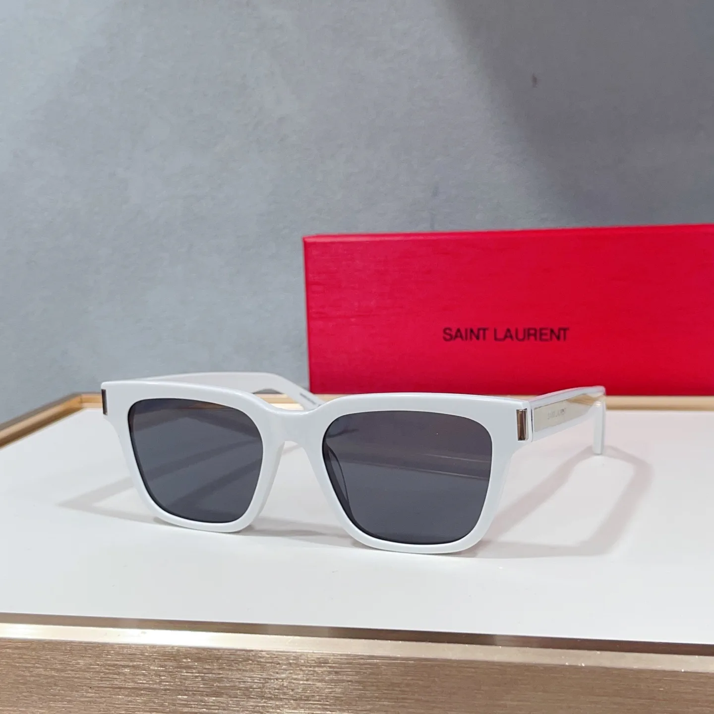 Glasses SAINT LAURENT 17529373