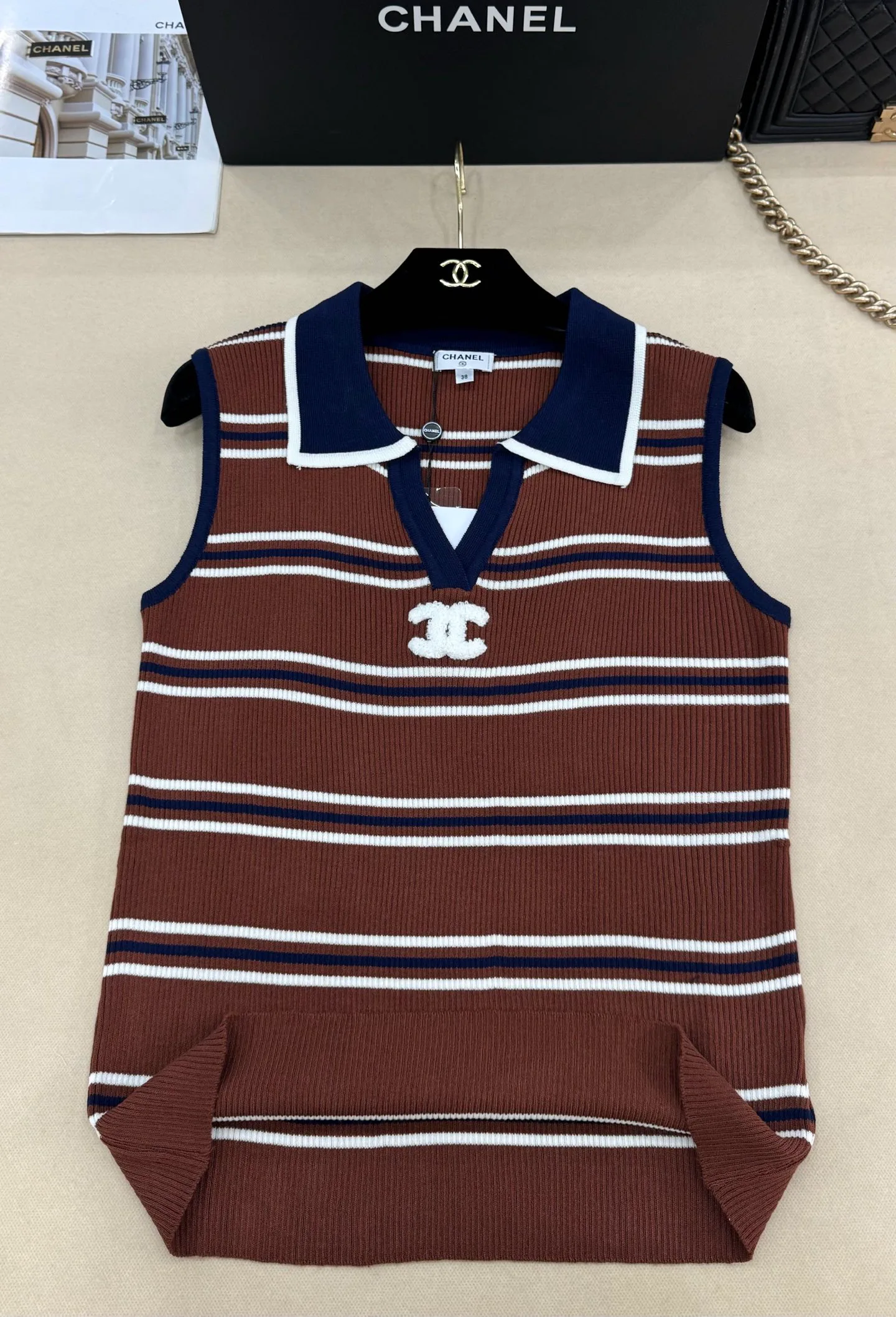 Women's Vests CHANEL 16995410