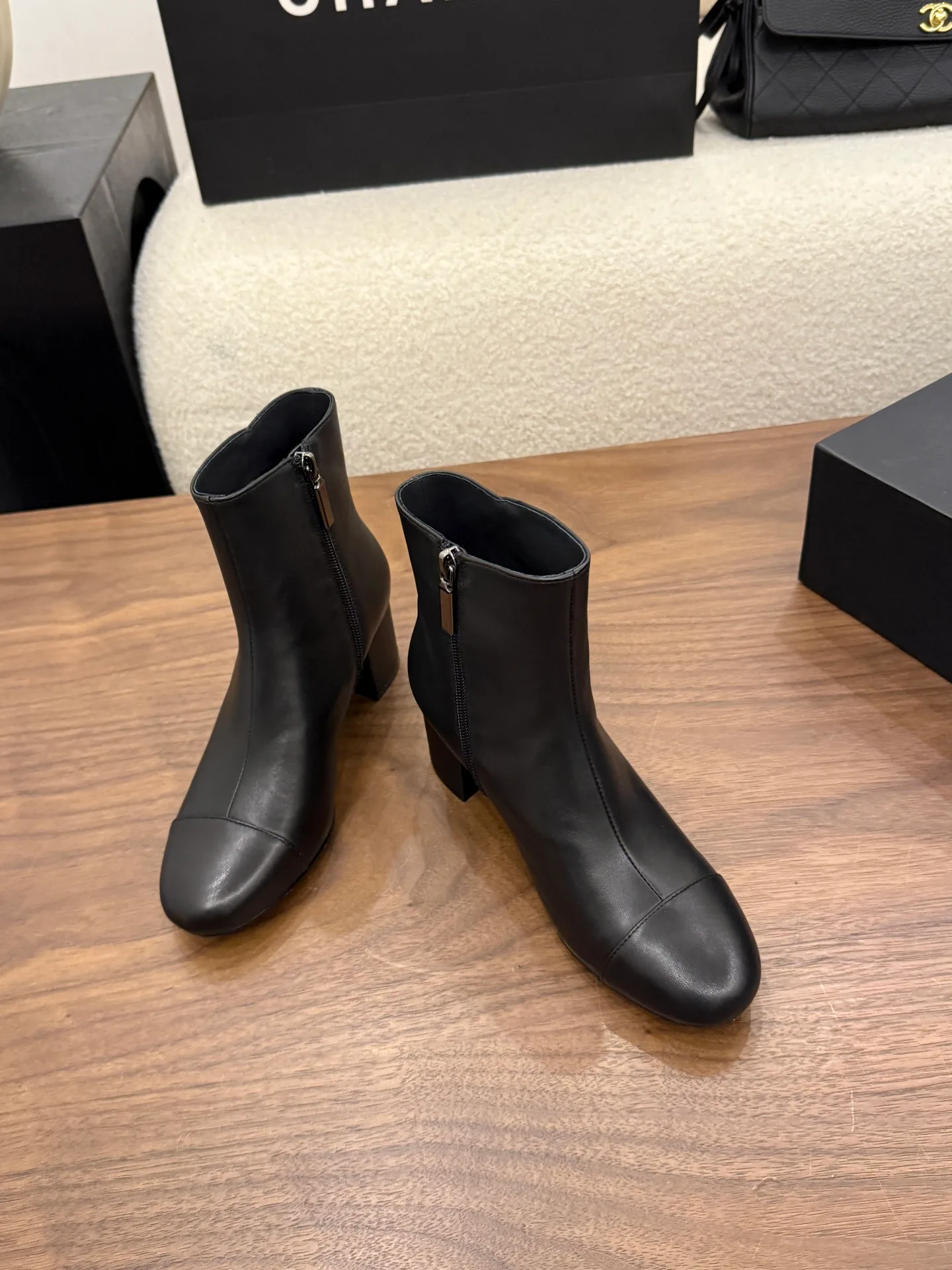 Women's Booties CHANEL 18323354