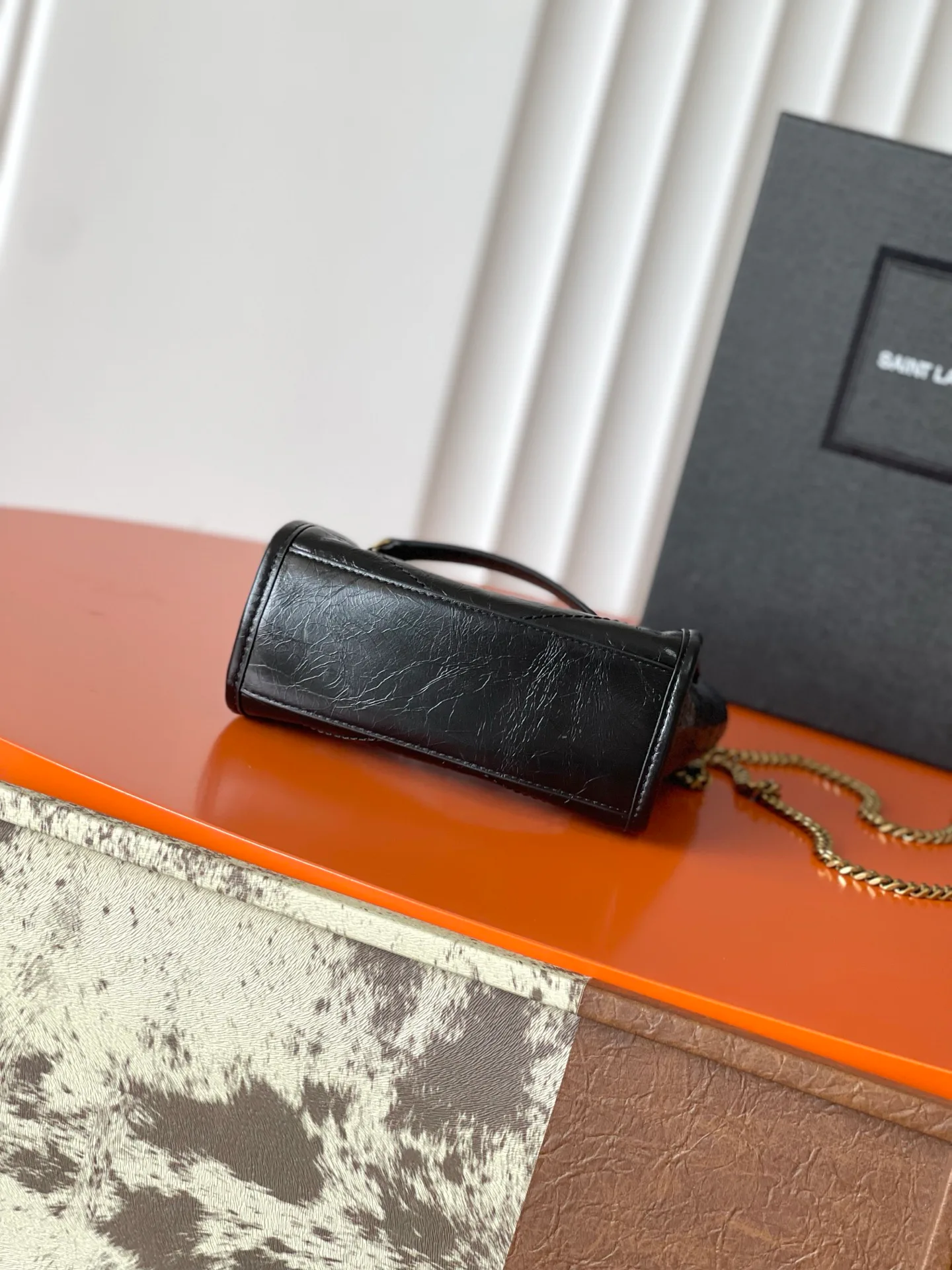 Классические Сумки Женские Saint Laurent 18610989