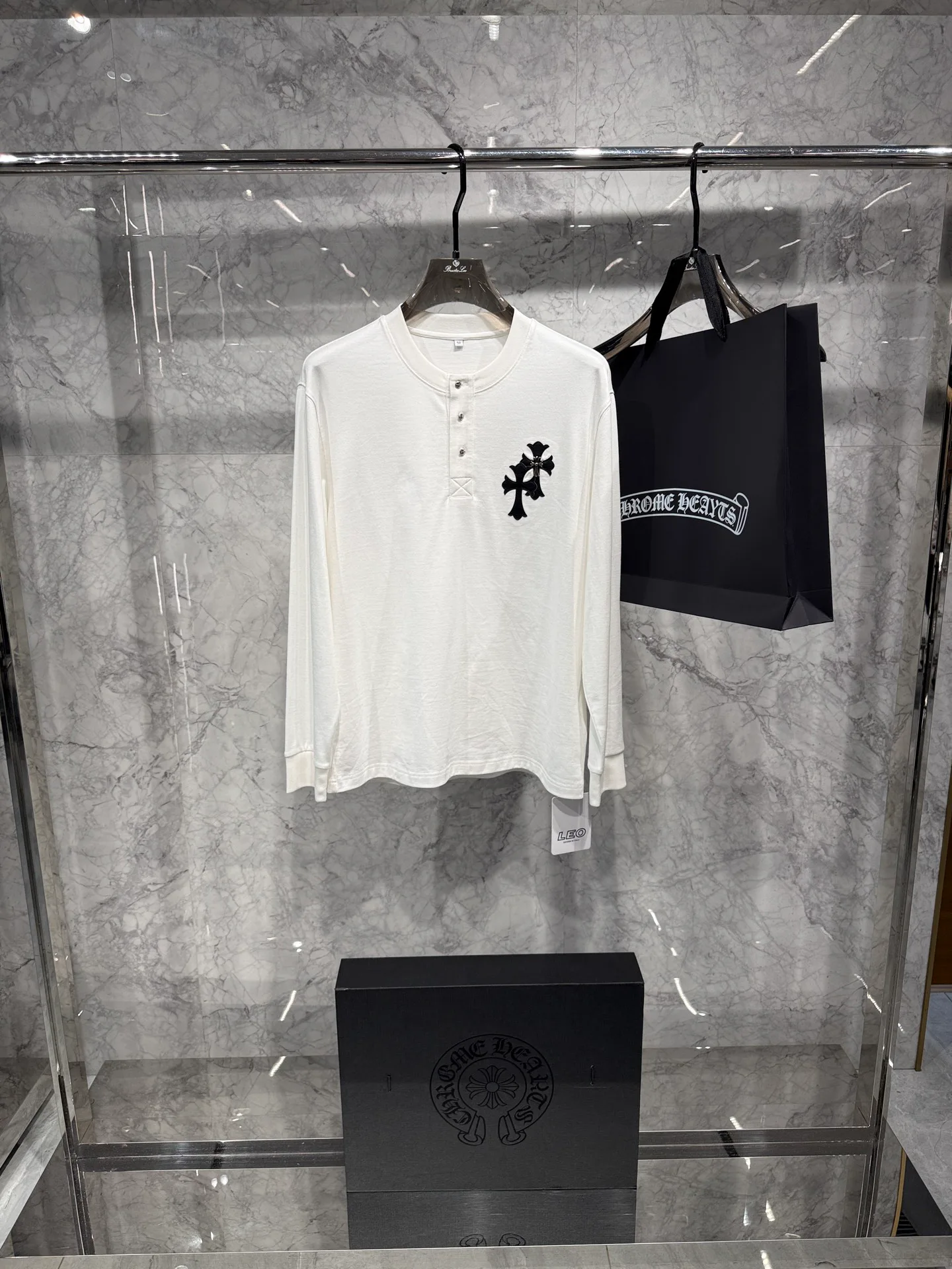 Women's T-Shirts CHROME HEARTS 18510363