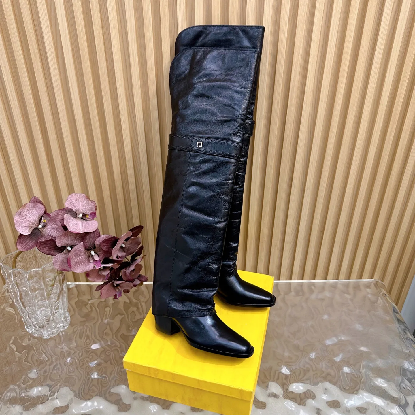 Women's Boots FENDI 18235460