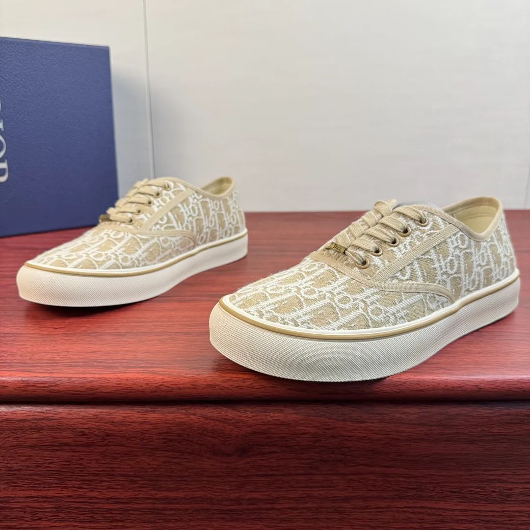 Men's Sneakers CHRISTIAN DIOR 18100587