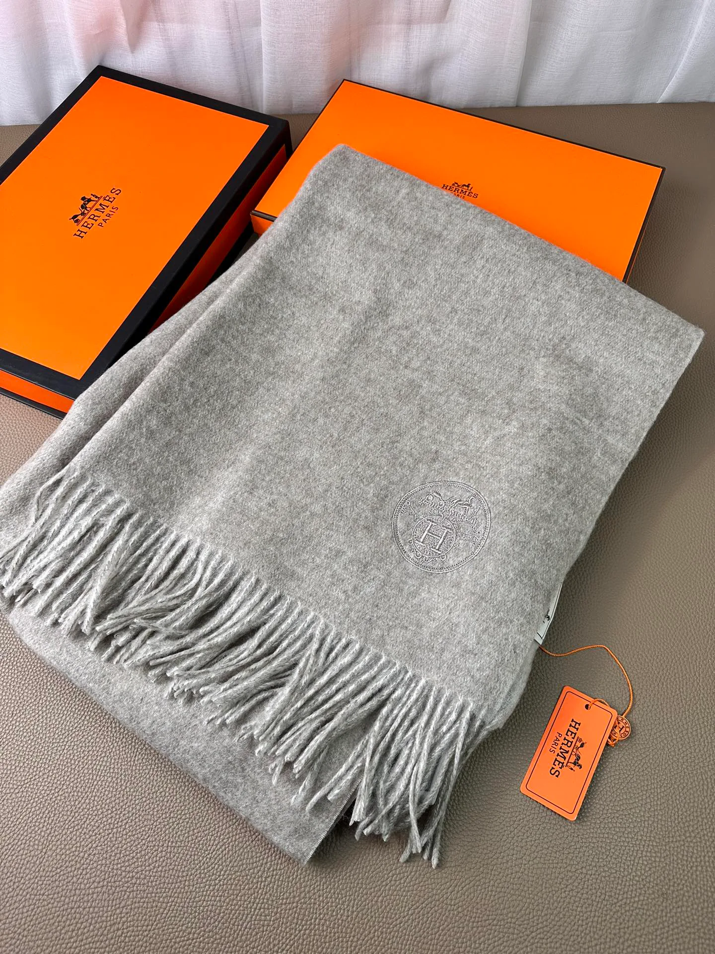 Scarves HERMES 18105098
