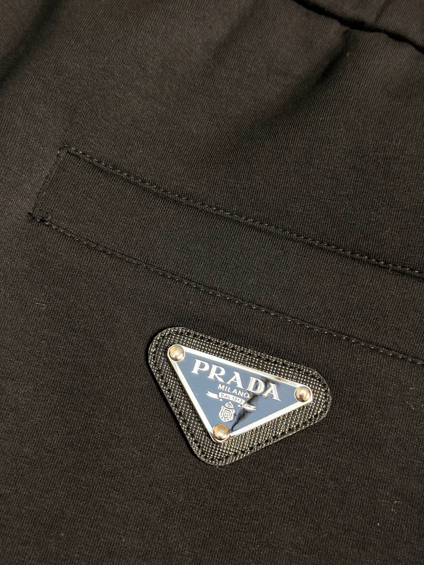 Брюки Мужские Prada 18567306