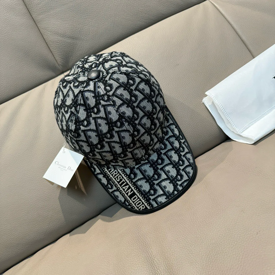 Hats CHRISTIAN DIOR 17604802