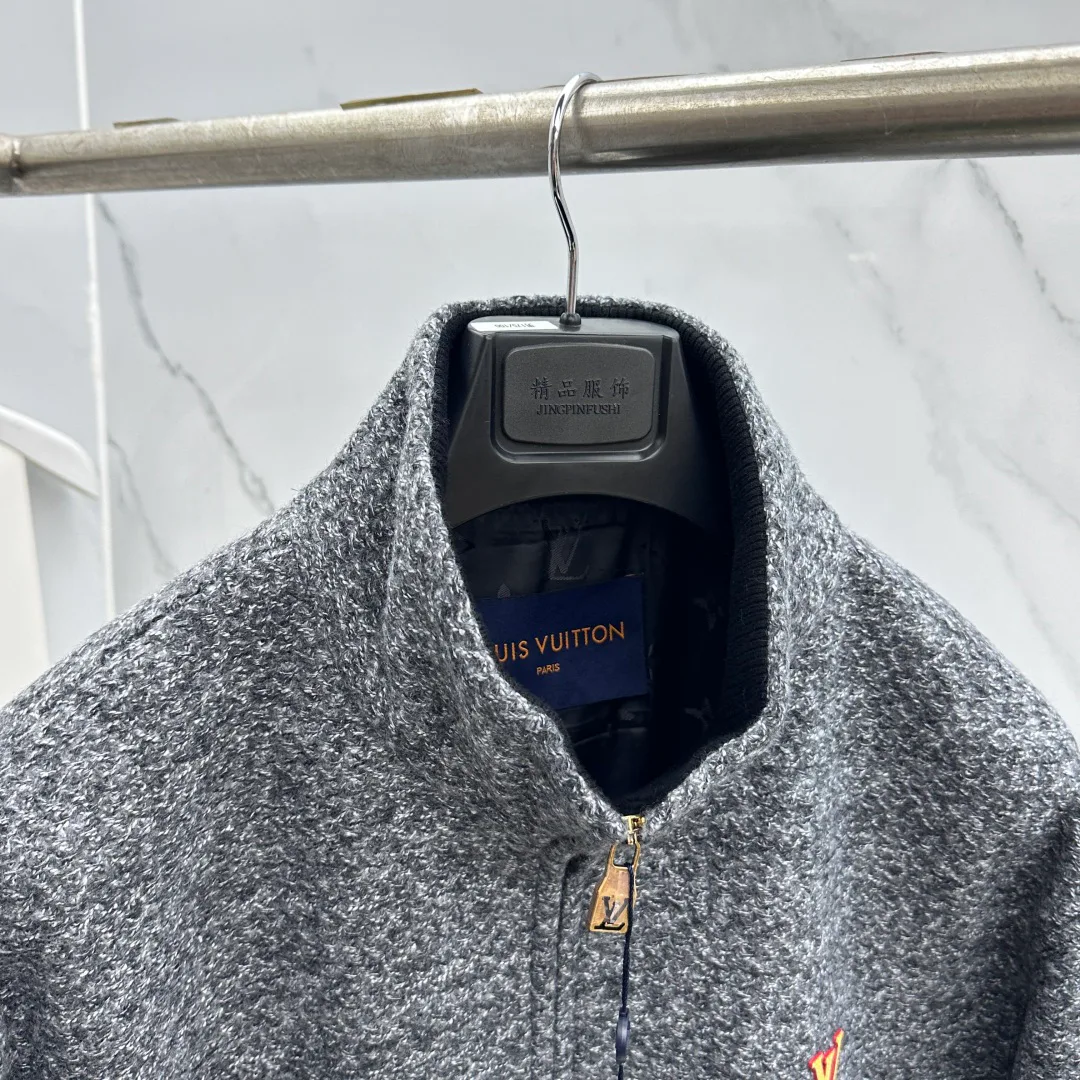 Men's Jackets And Down Jackets LOUIS VUITTON 18246862