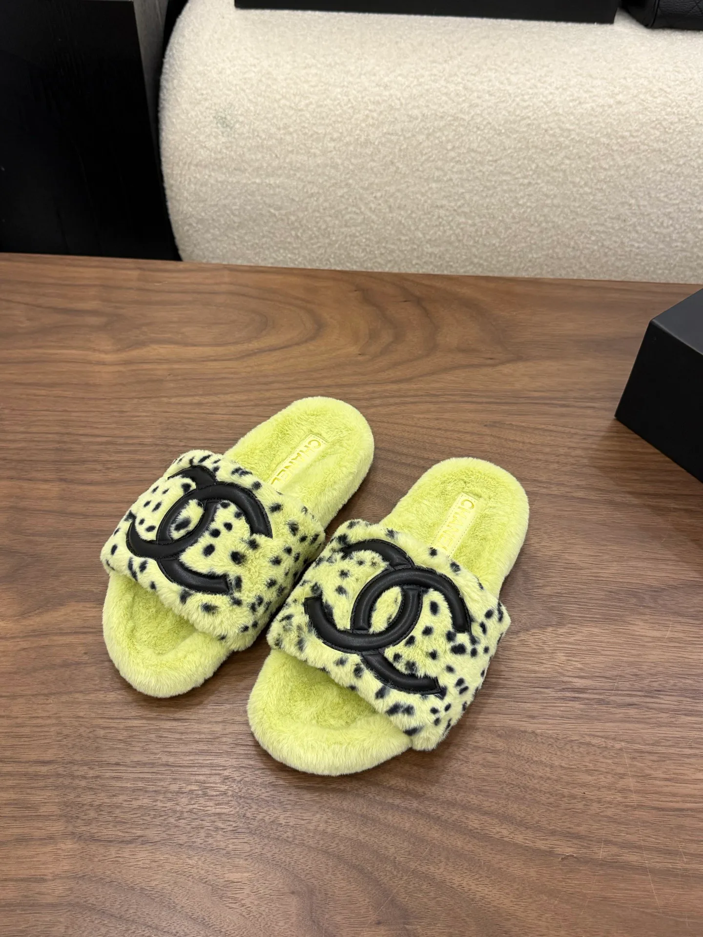 Women's Slippers CHANEL 18223620