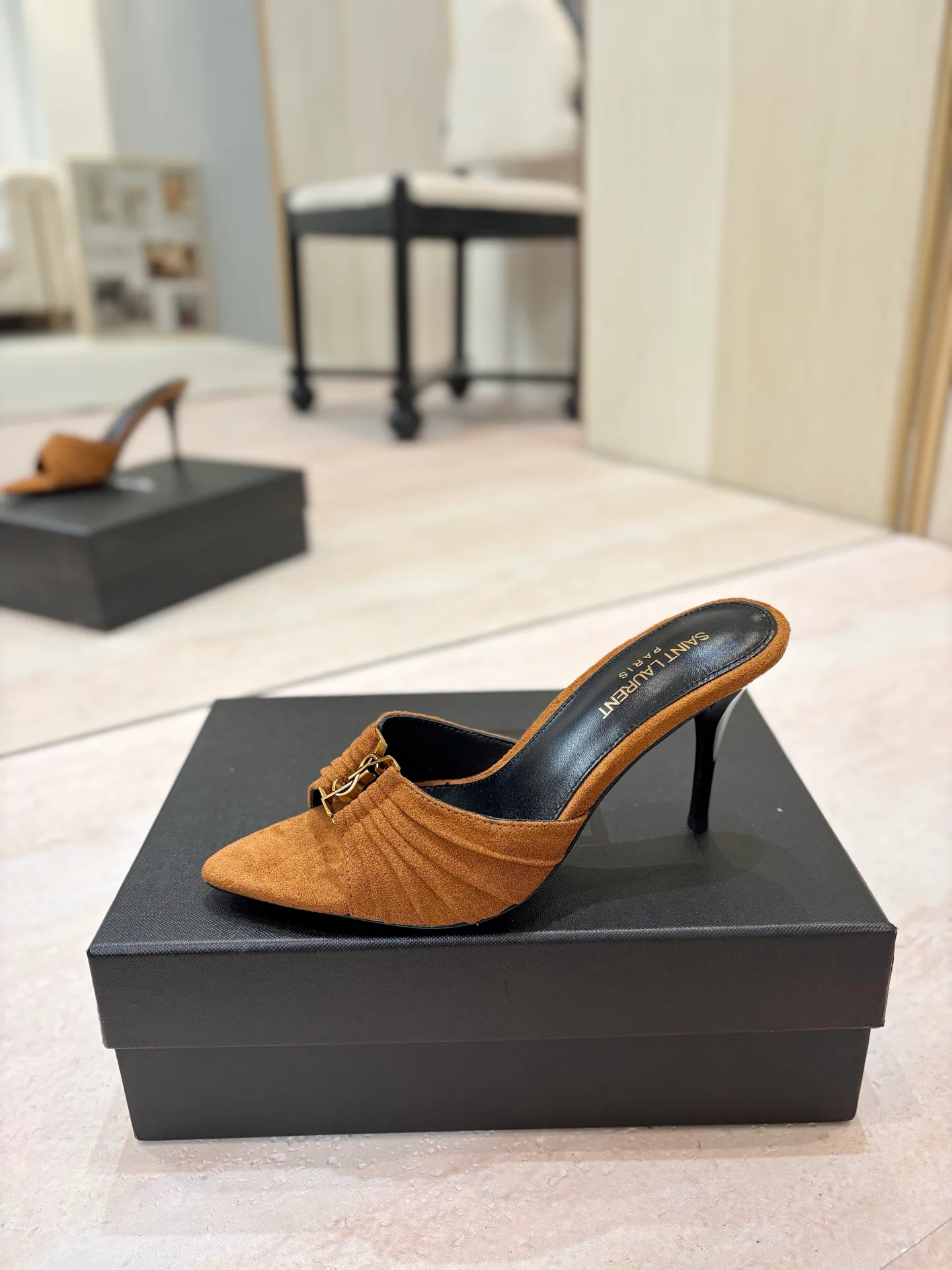 Women's Mules And Clogs SAINT LAURENT 17476015