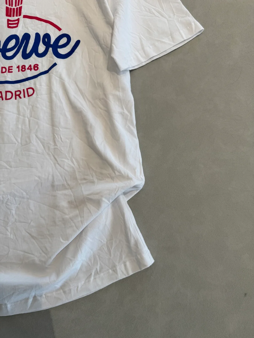 Women's T-Shirts LOEWE 17509976