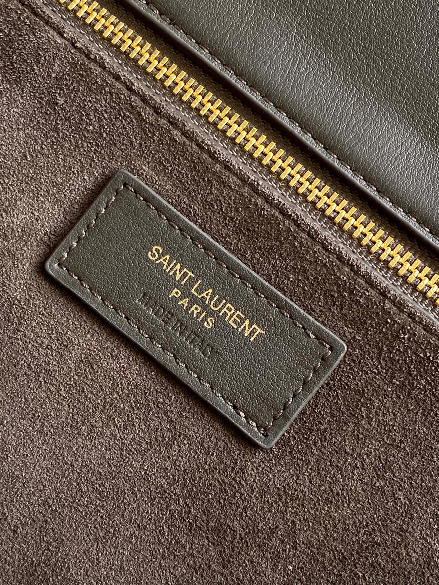 Классические Сумки Женские Saint Laurent 18662658