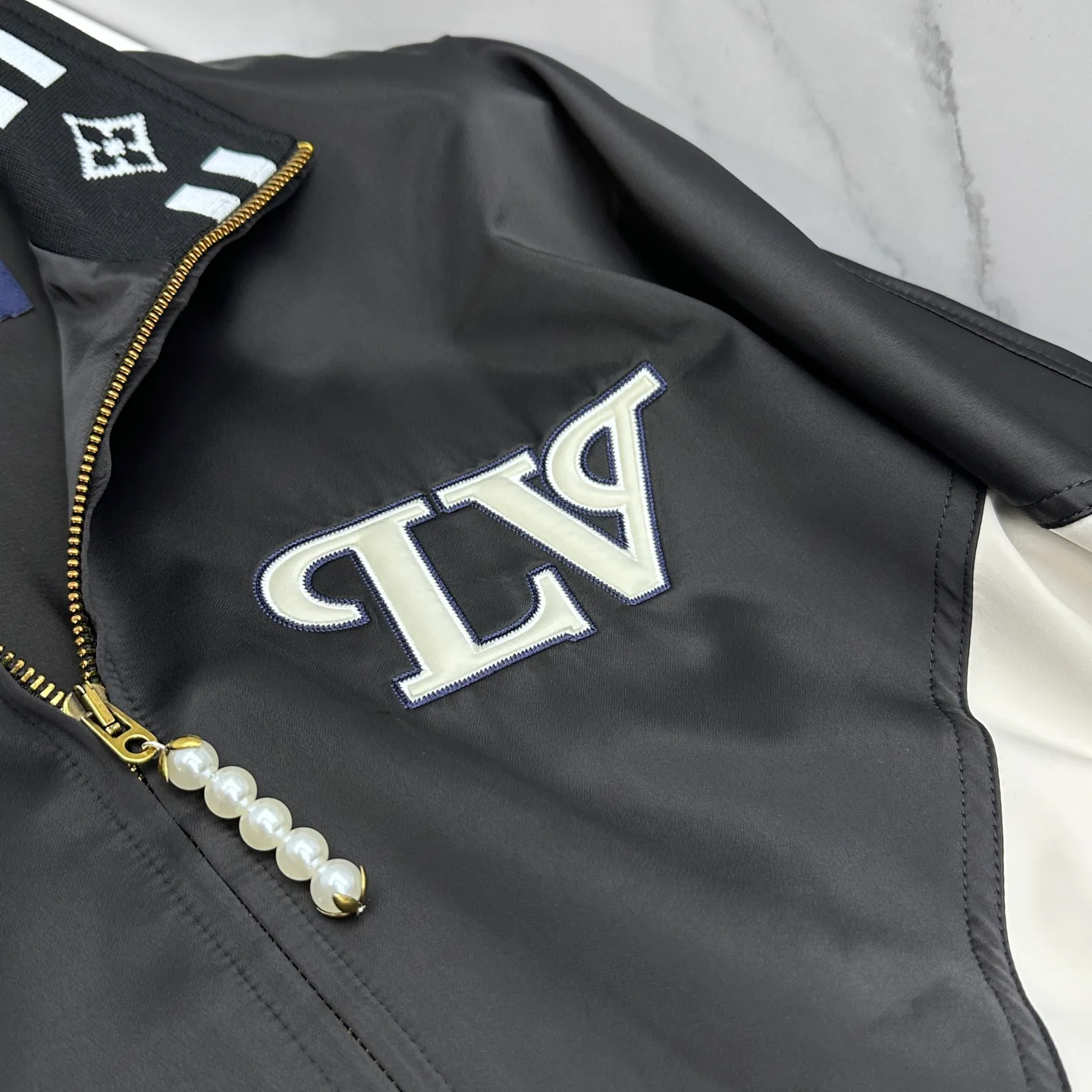 Men's Jackets And Down Jackets LOUIS VUITTON 18246790