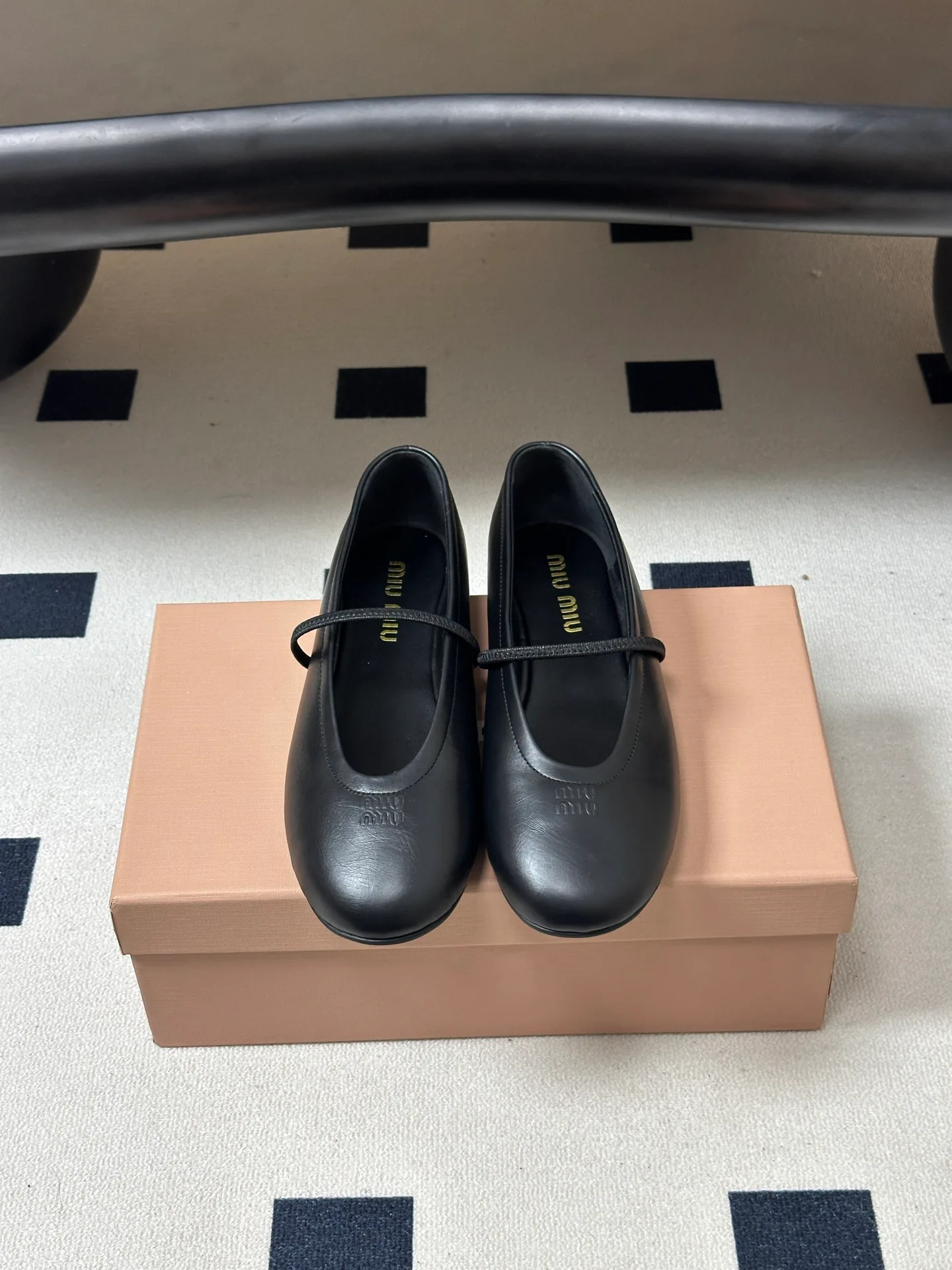 Women's Ballet Flats MIU MIU 17338397