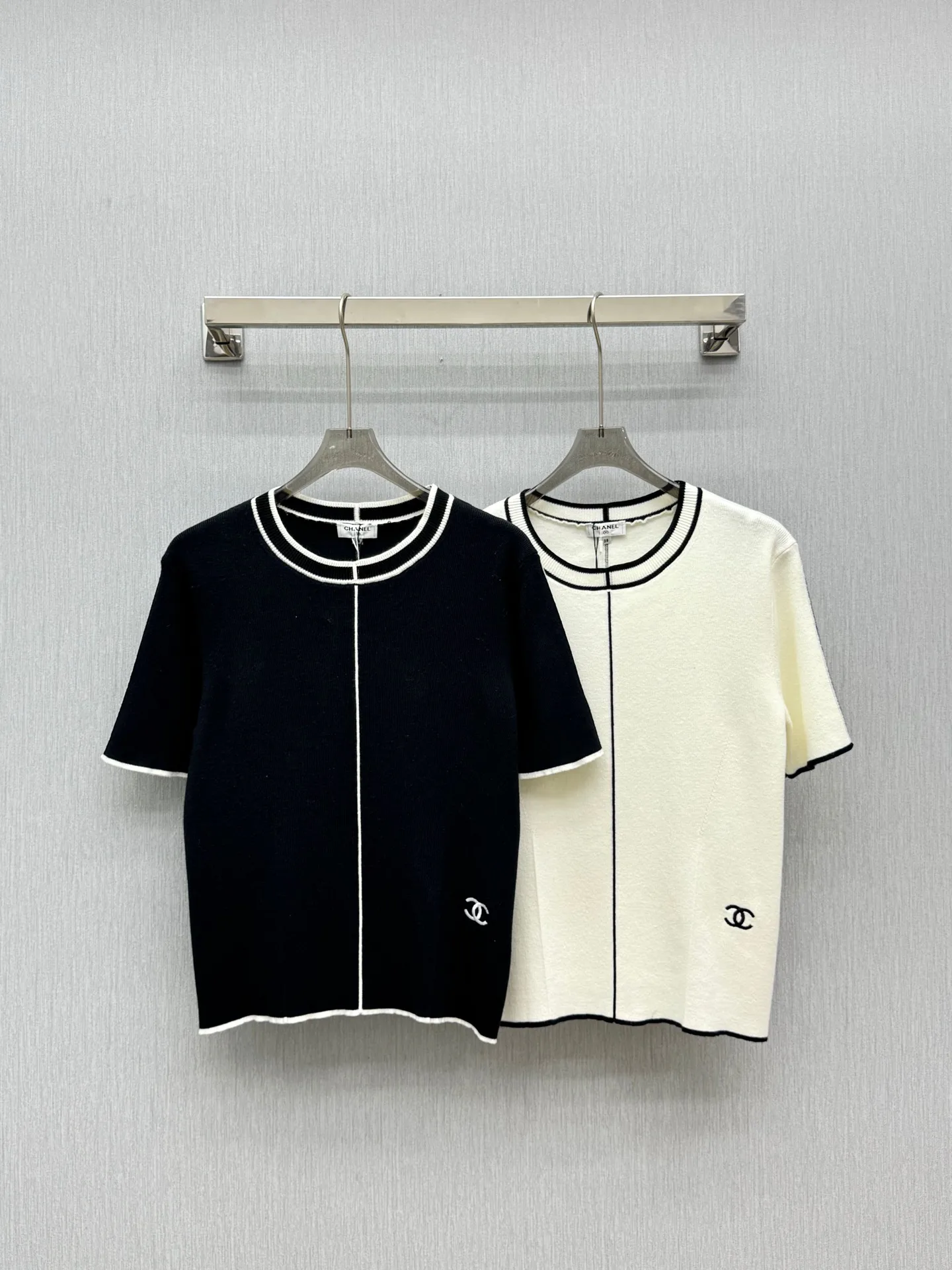 Women's T-Shirts CHANEL 18138620
