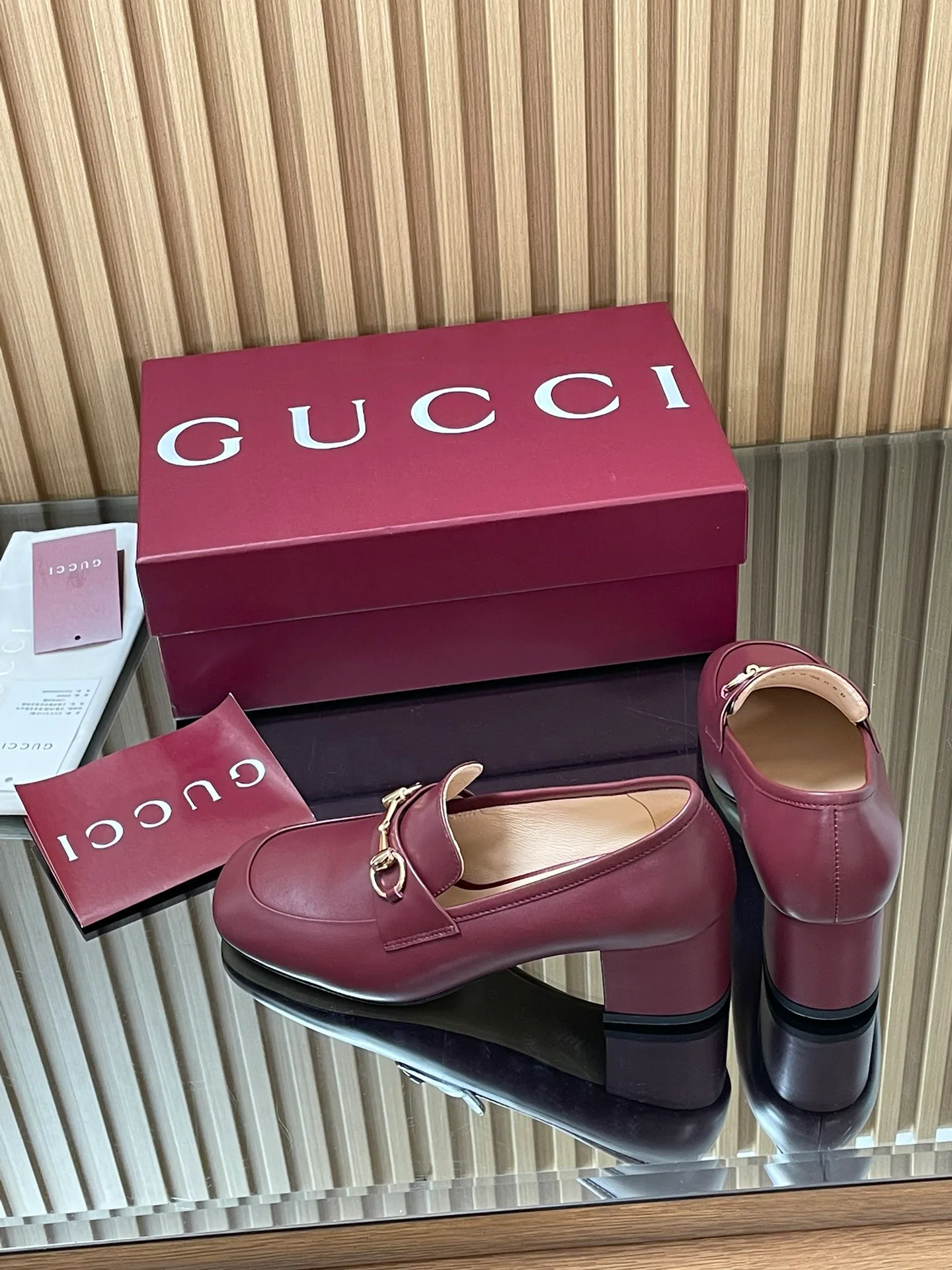 Women's Loafers And Moccasins GUCCI 18152963
