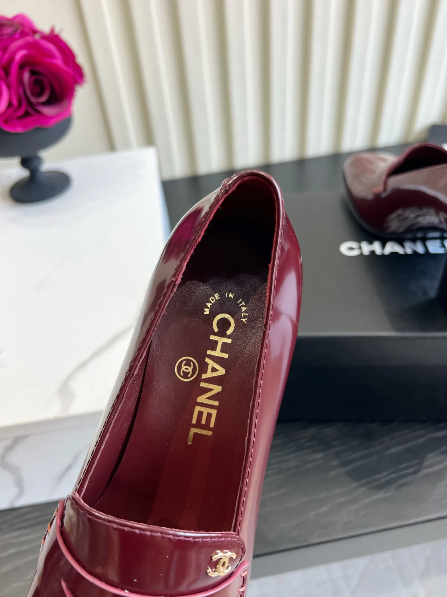 Women's Loafers And Moccasins CHANEL 18223043
