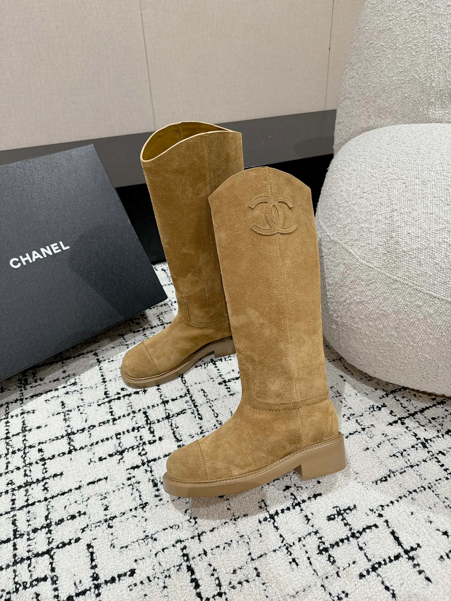Women's Boots CHANEL 18406713