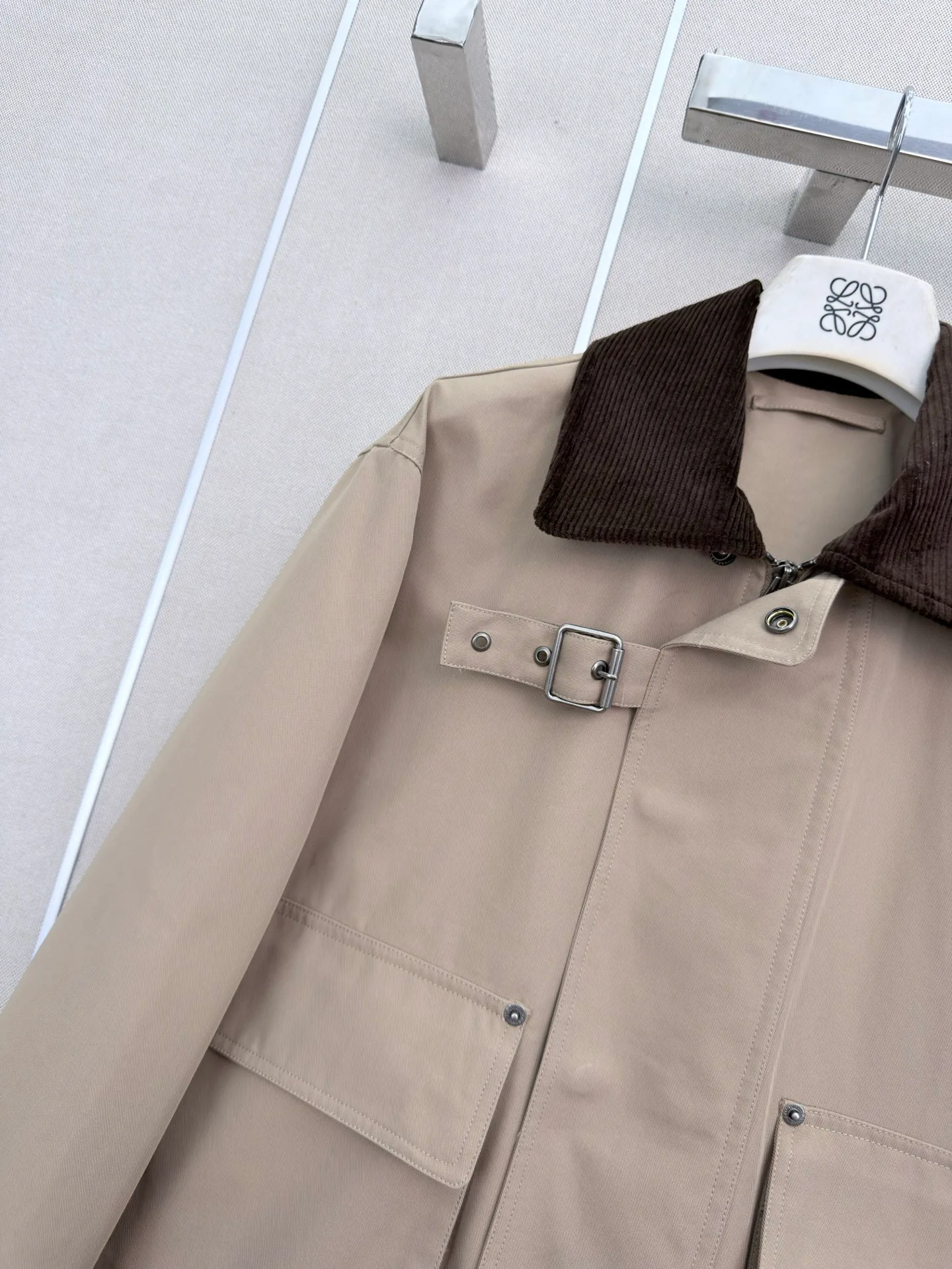 Women's Jackets And Down Jackets LOEWE 18023219
