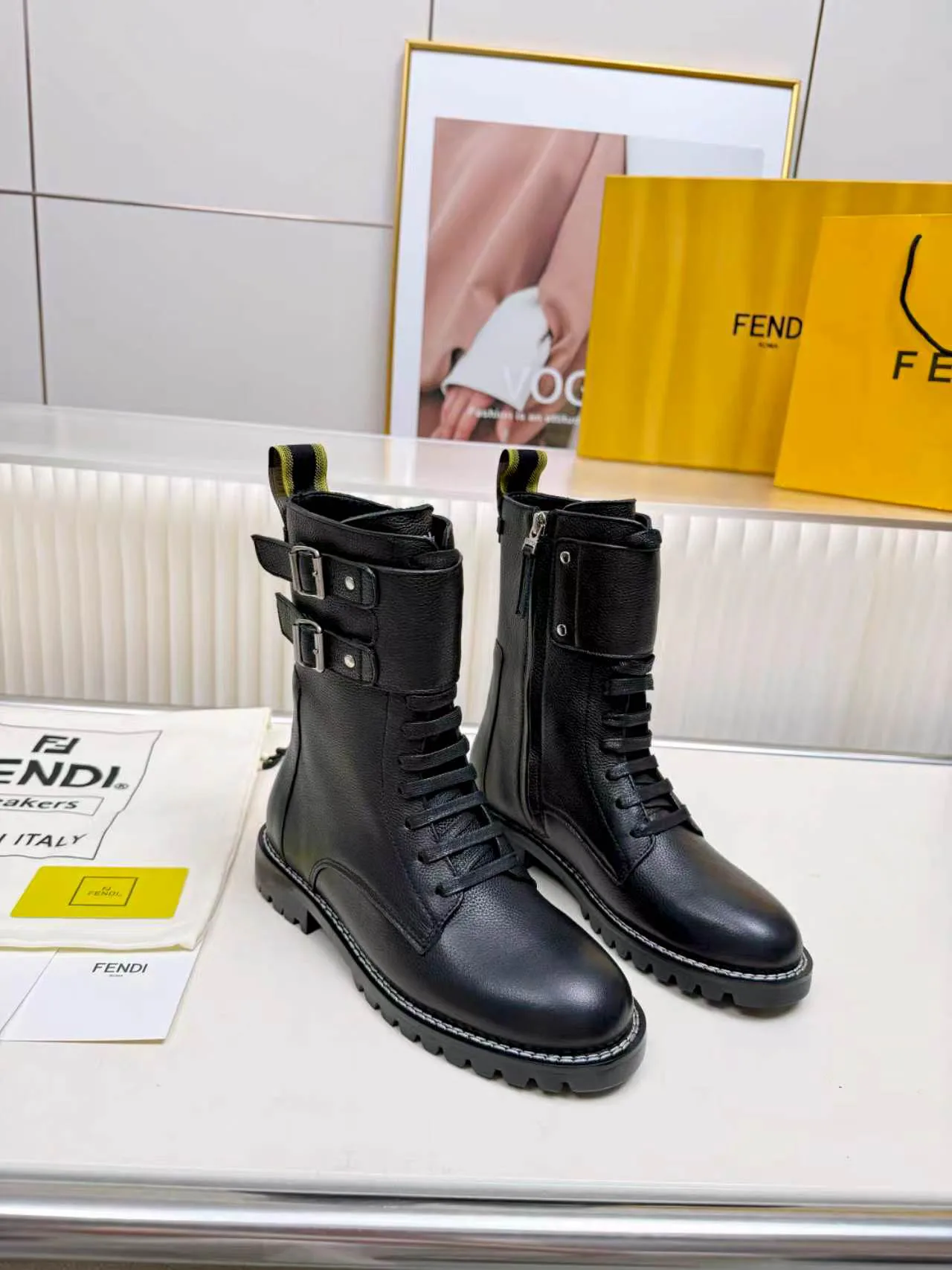 Women's Ankle Boots FENDI 17869511