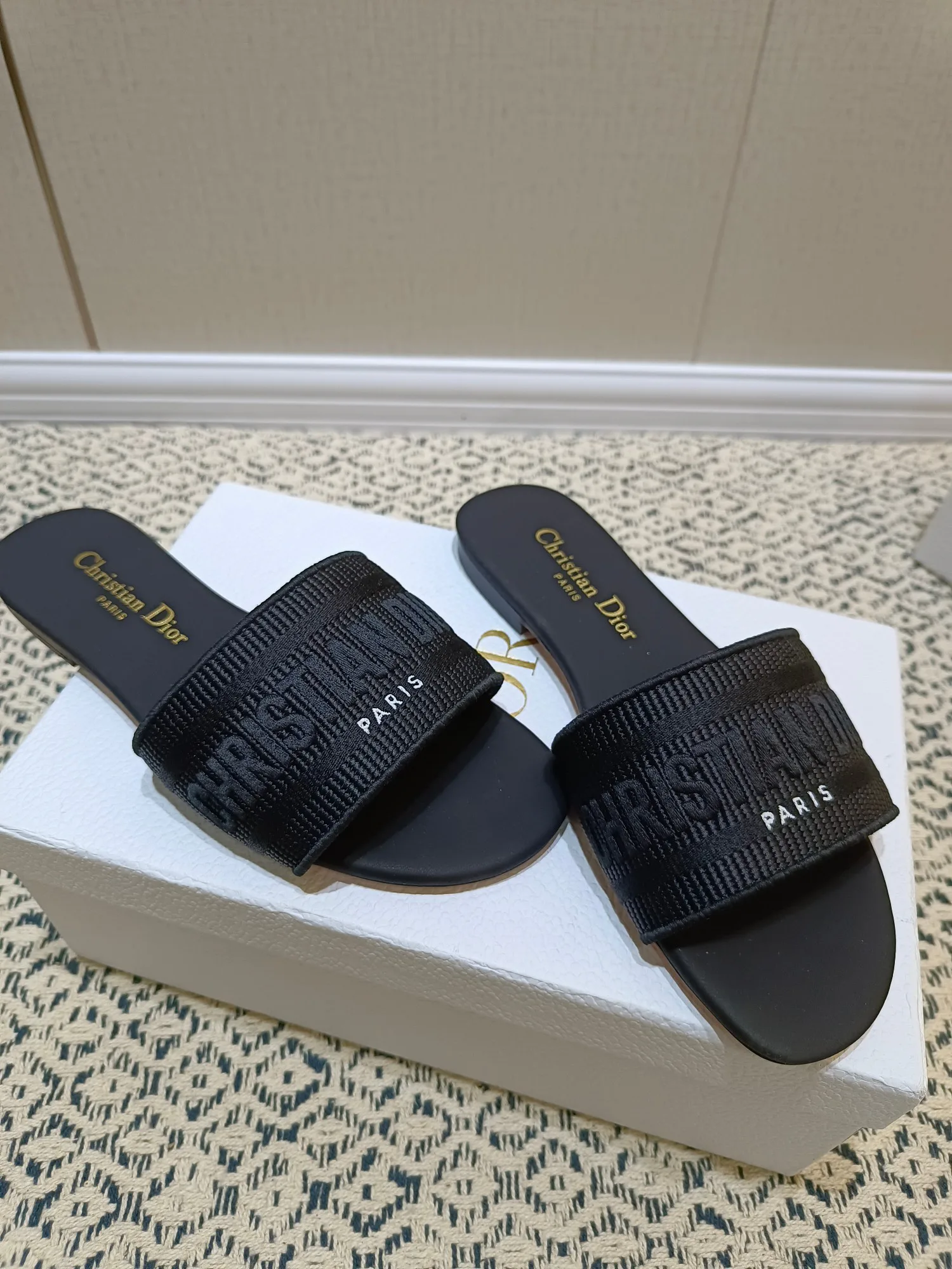 Women's Flip-Flops CHRISTIAN DIOR 17805882