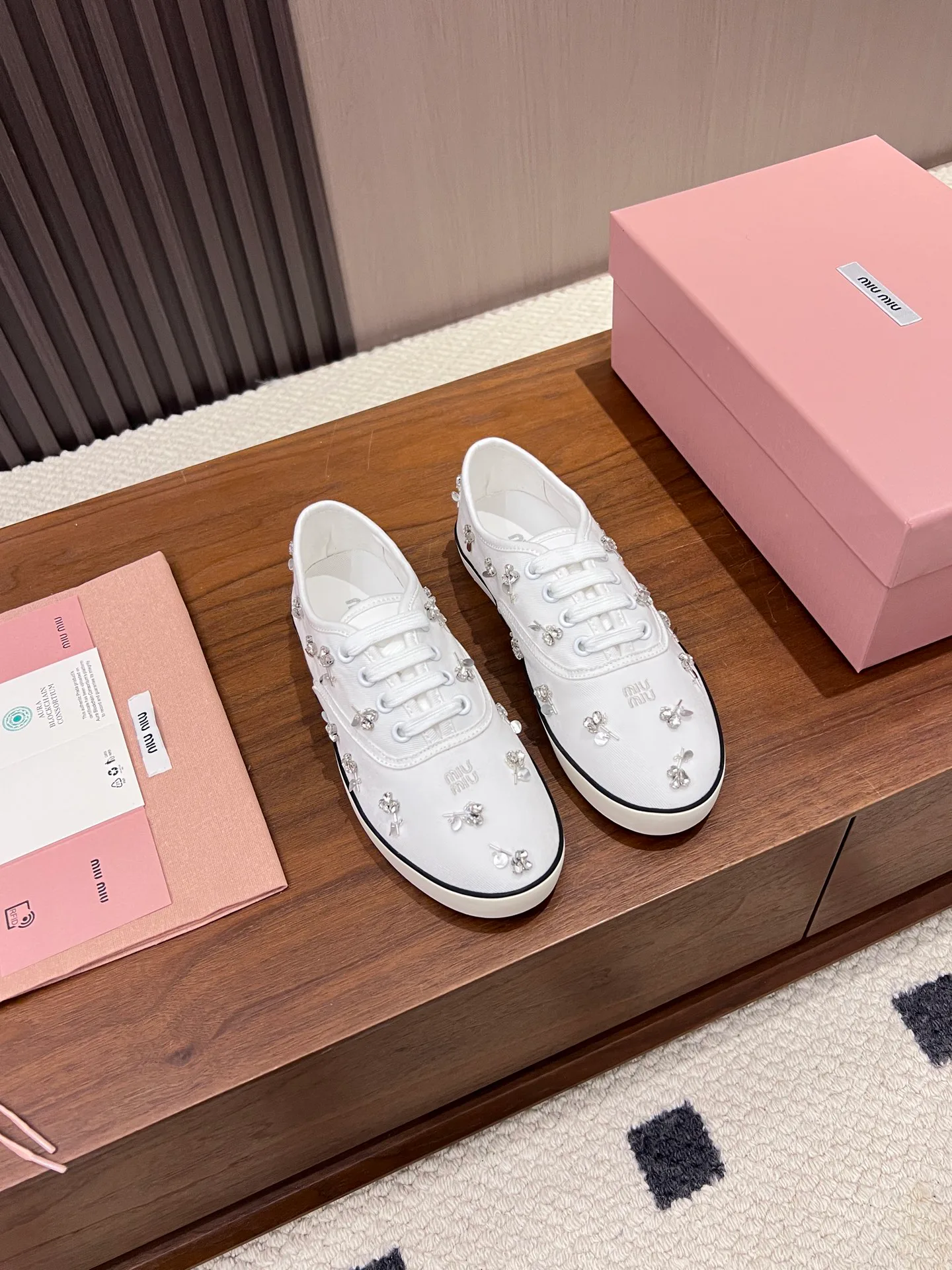 Women's Sneakers MIU MIU 17968644