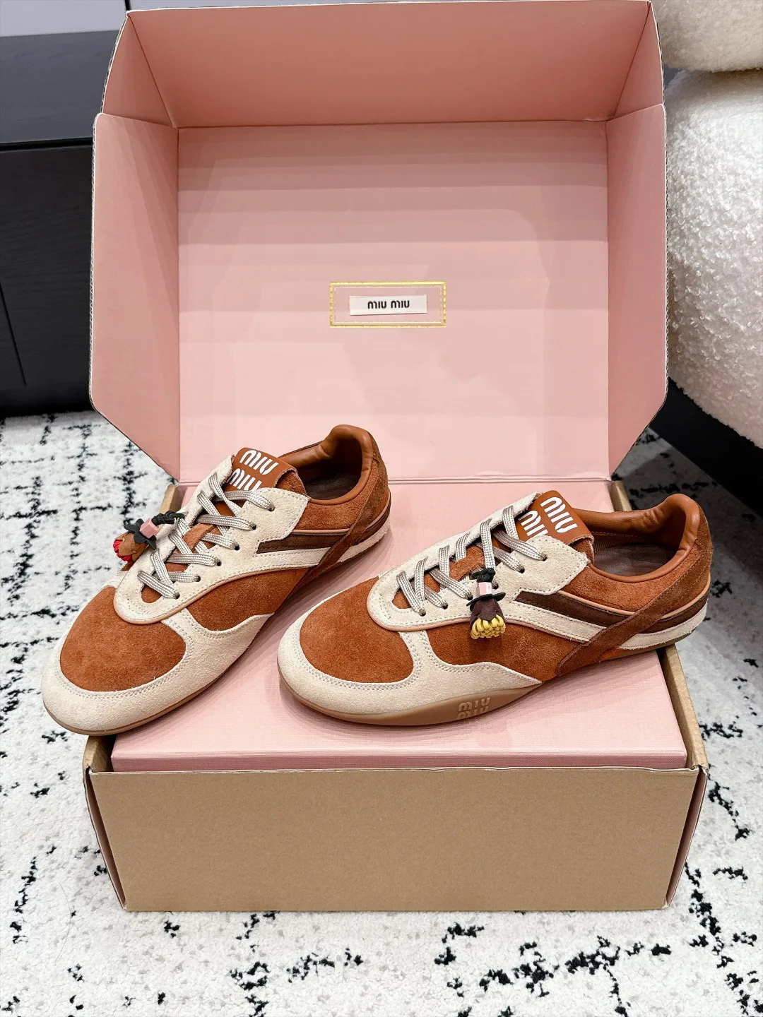 Women's Sneakers MIU MIU 18505445