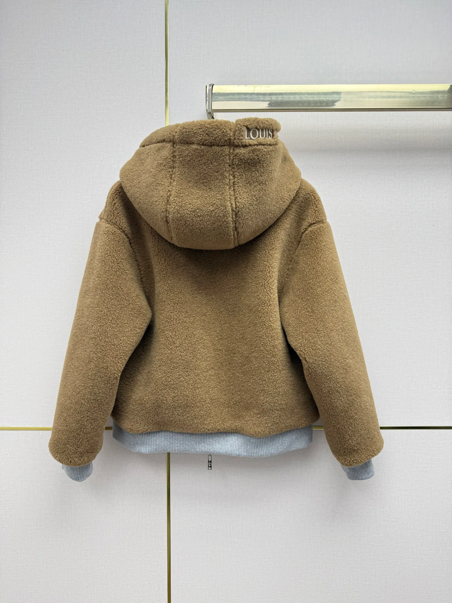 Women's Sweatshirts And Hoodies LOUIS VUITTON 18263166