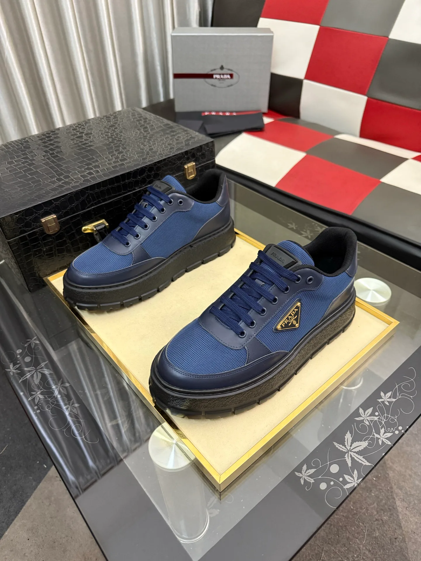 Women's Sneakers PRADA 18417416