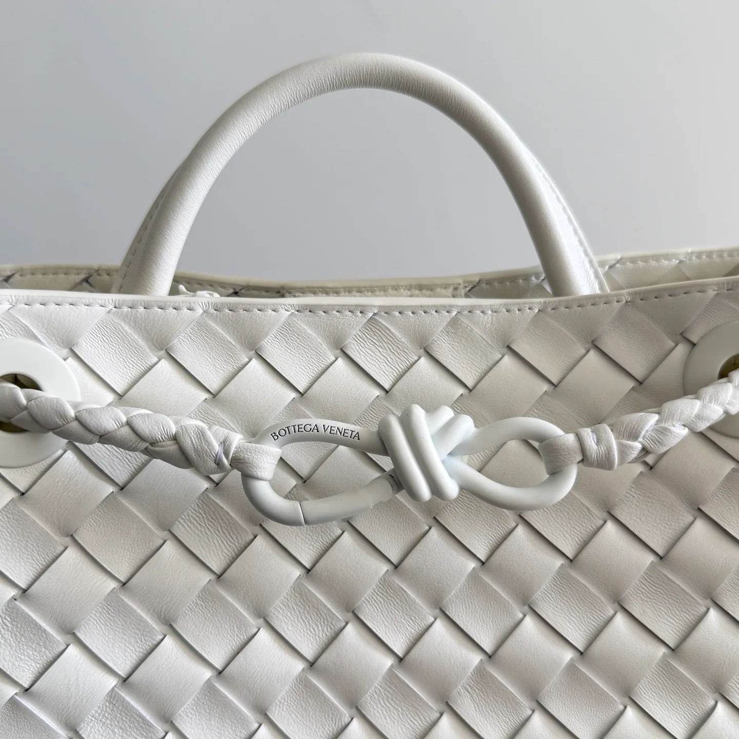 Women's Classic Handbags BOTTEGA VENETA 17934587