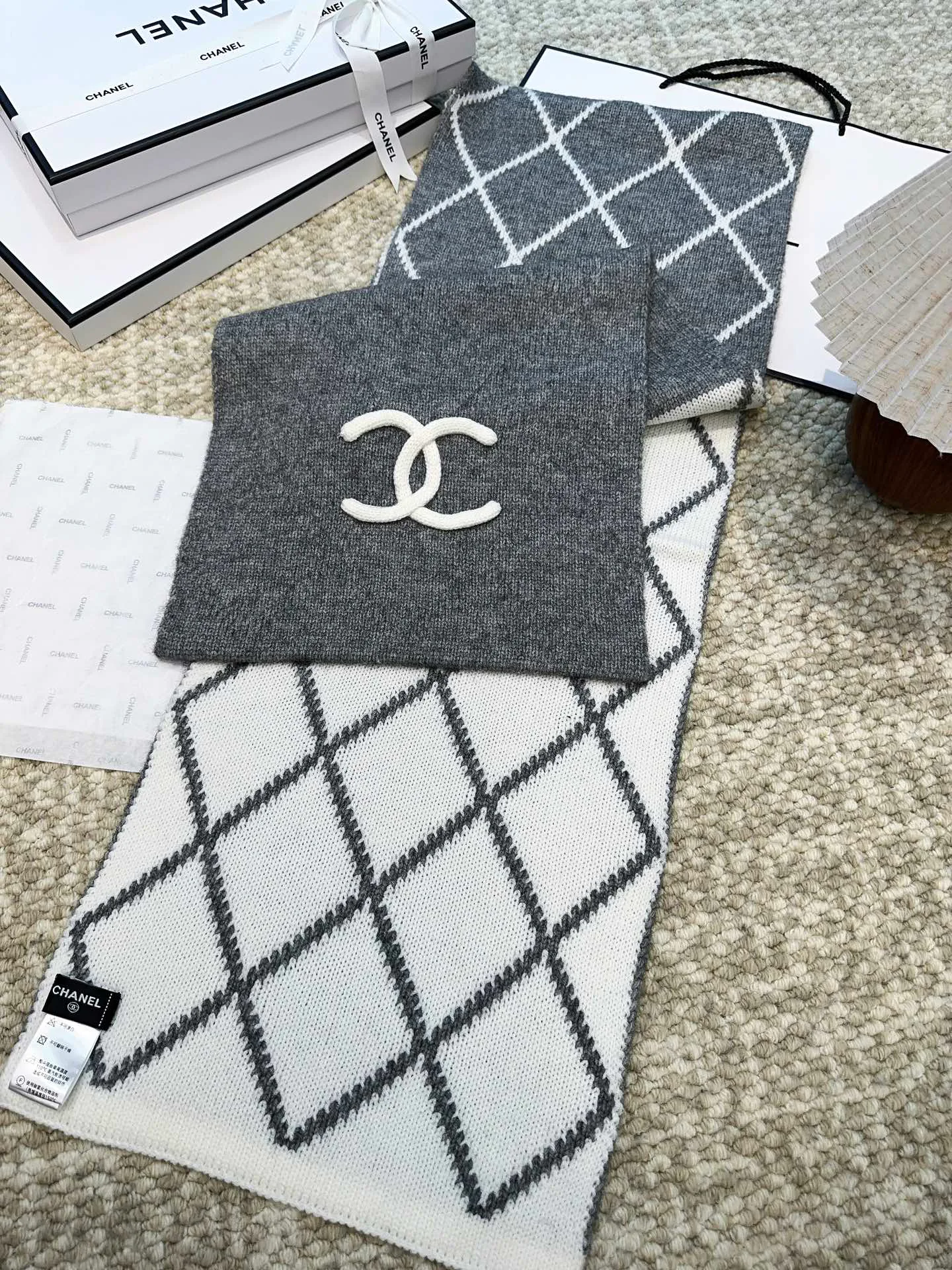 Scarves CHANEL 18105433