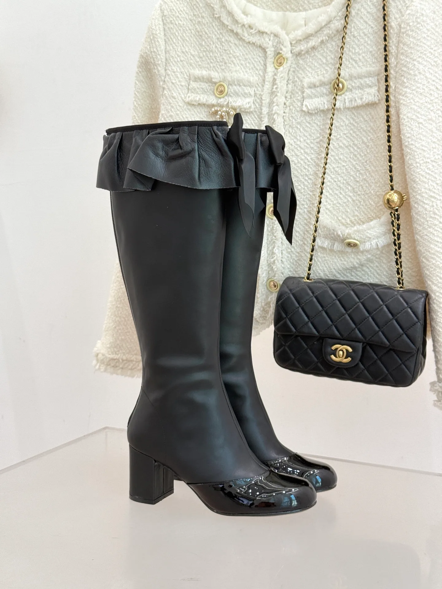 Women's Boots CHANEL 18154377