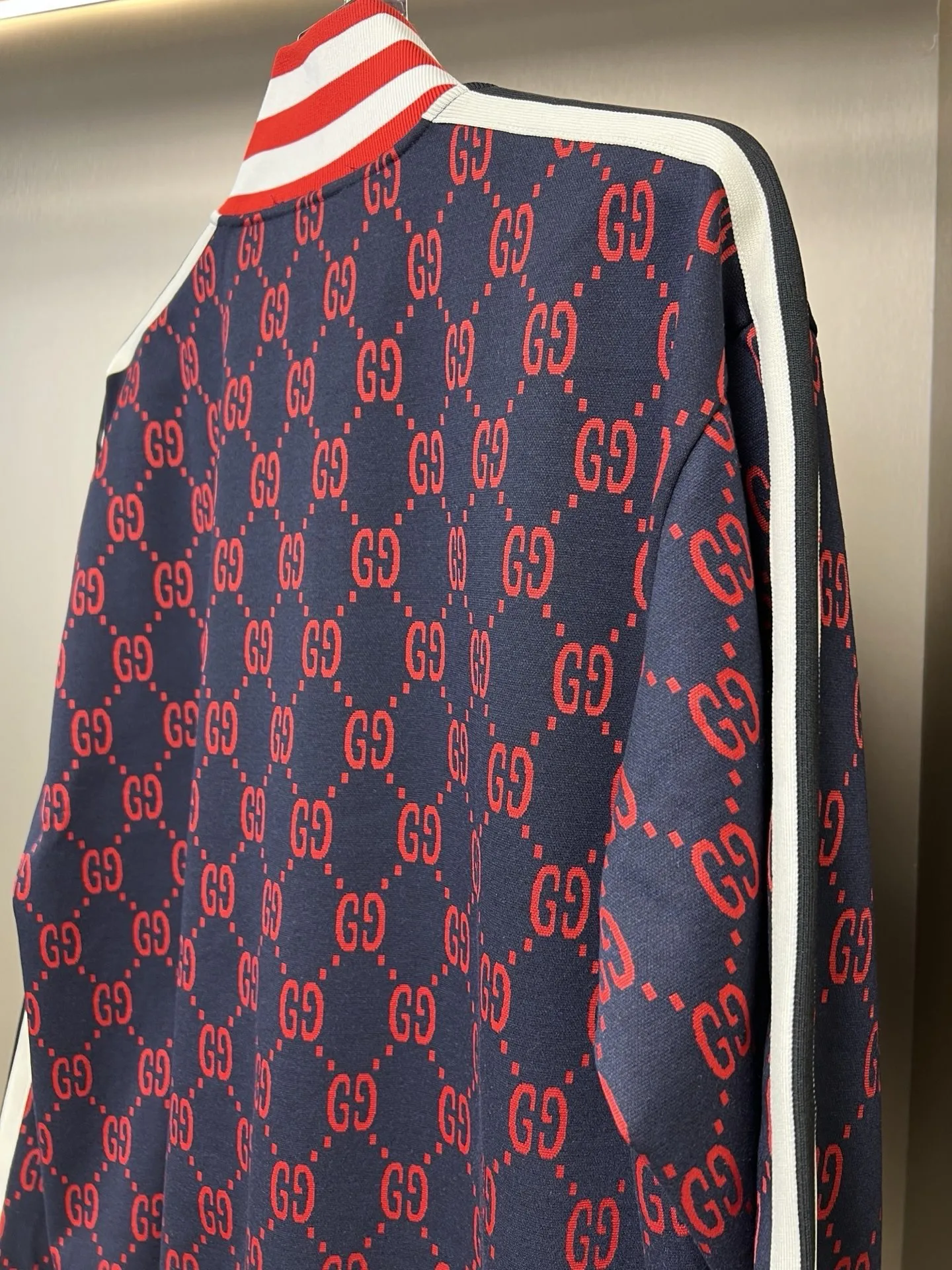 Men's Jackets And Down Jackets GUCCI 18068995
