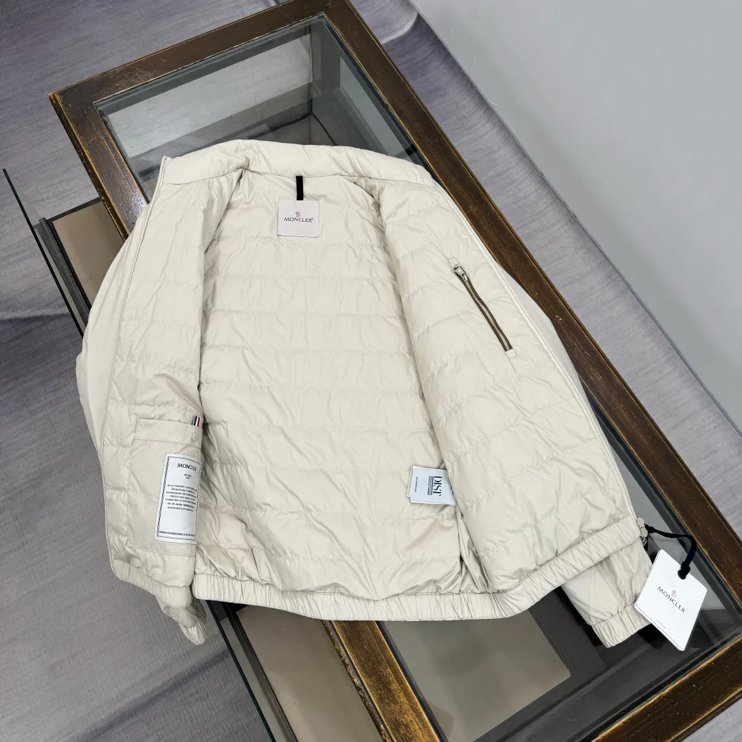 Men's Jackets And Down Jackets MONCLER 18001950