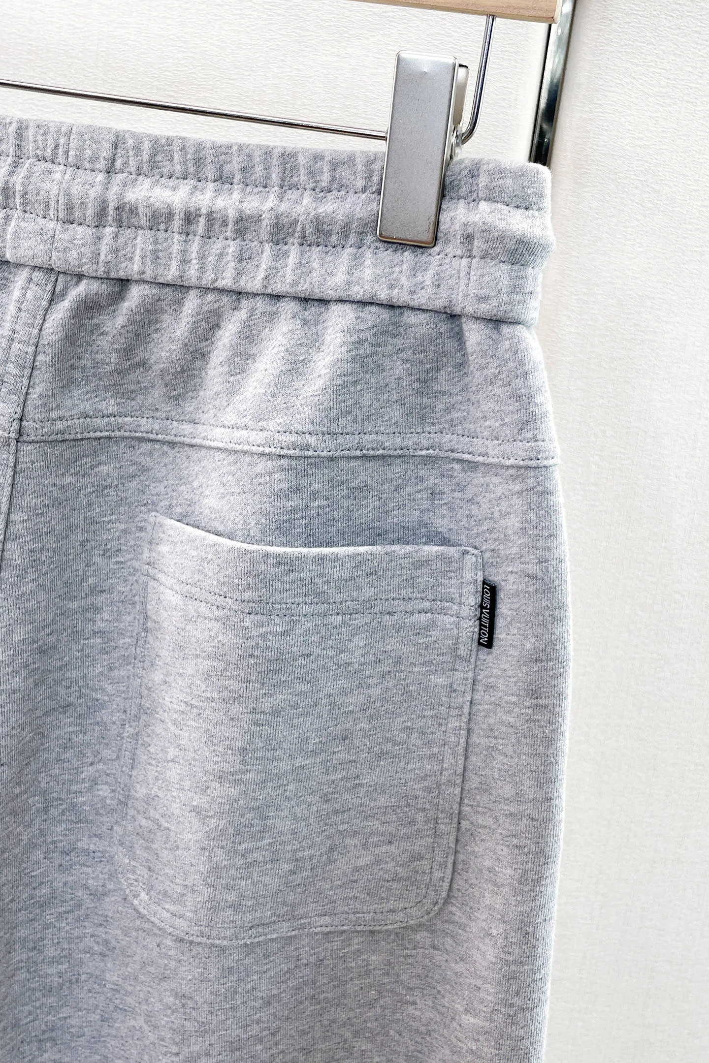 Men's Trousers LOUIS VUITTON 18345687