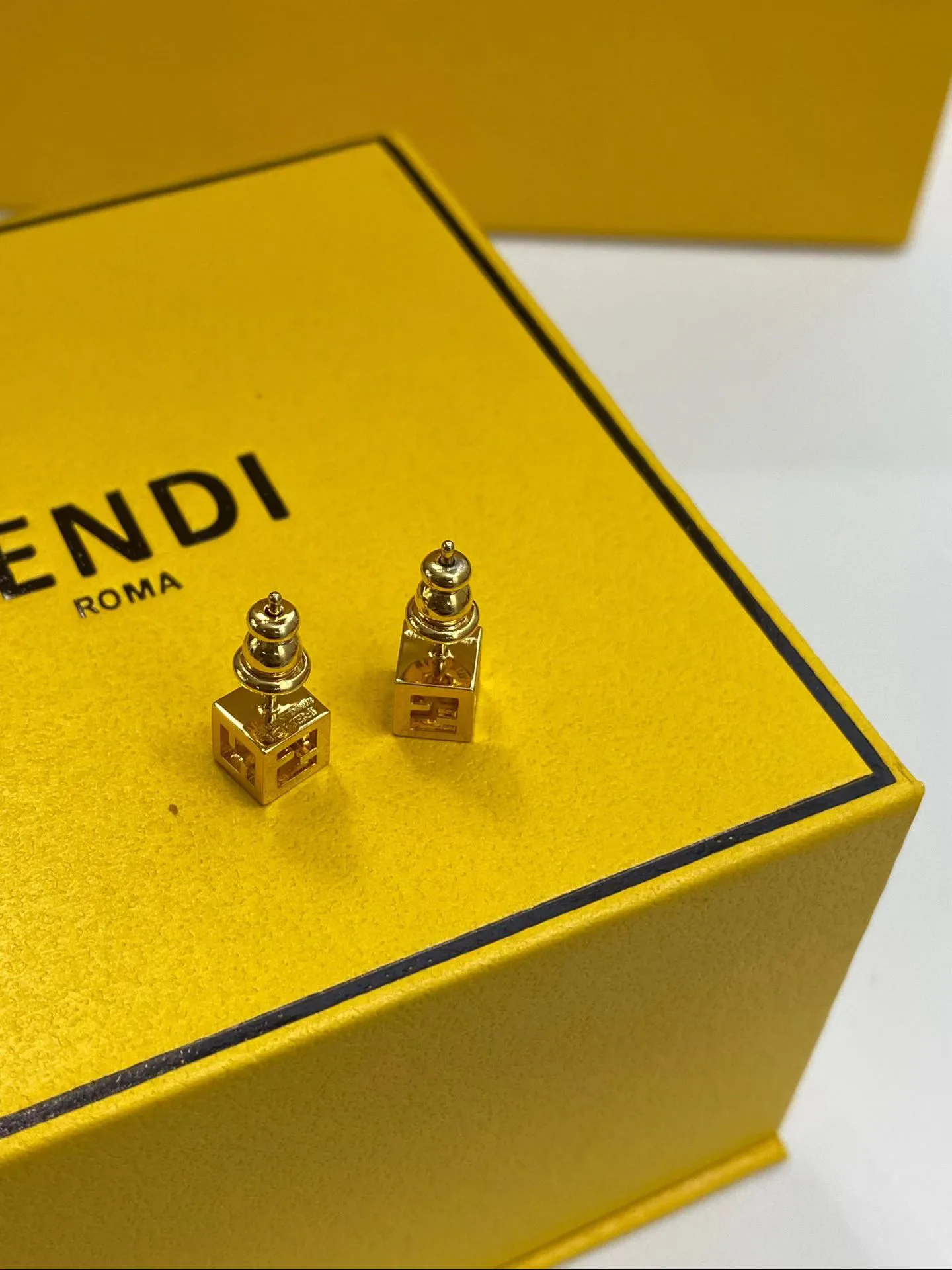 Jewelry FENDI 18123182