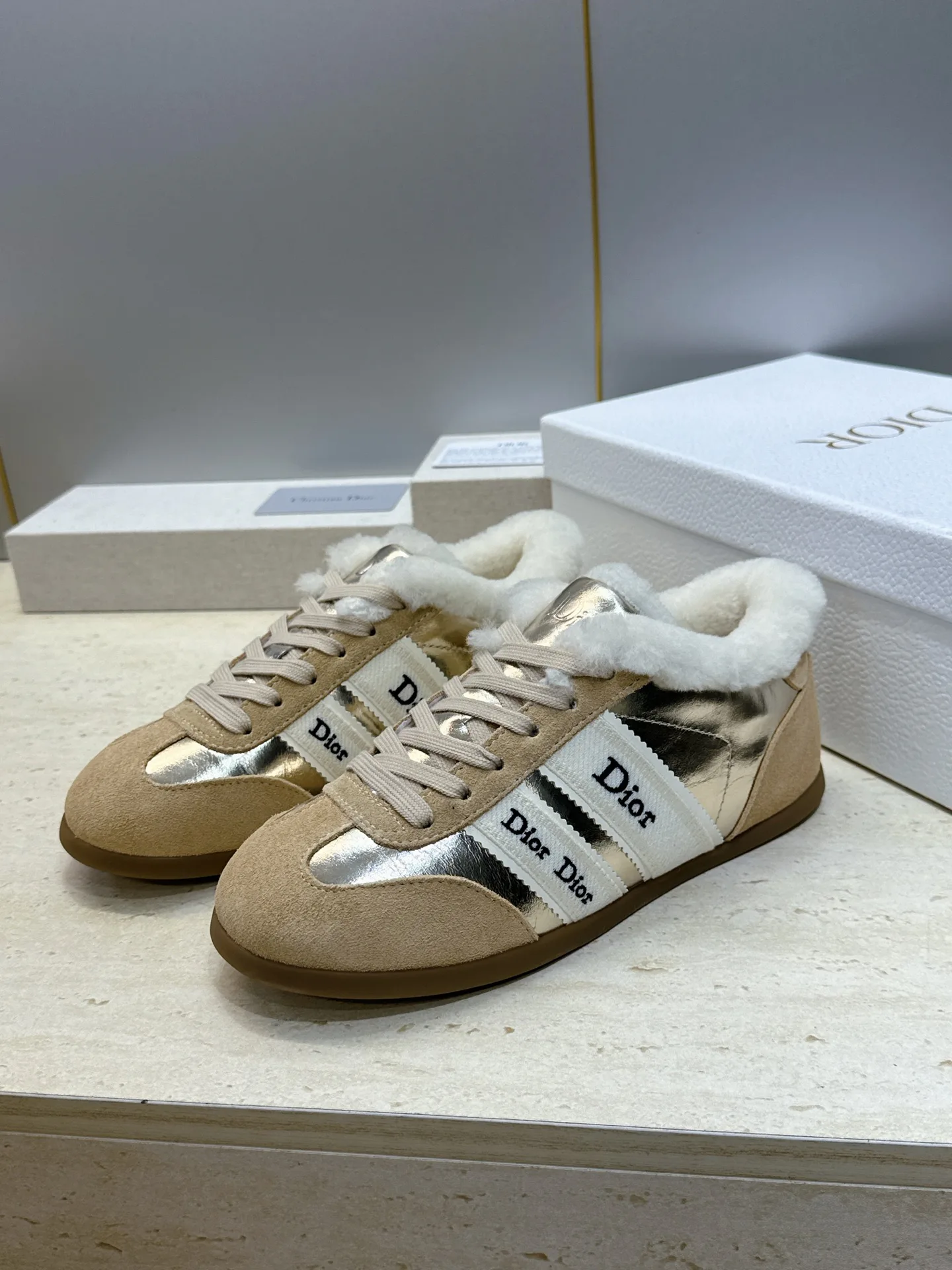 Women's Sneakers CHRISTIAN DIOR 18247828