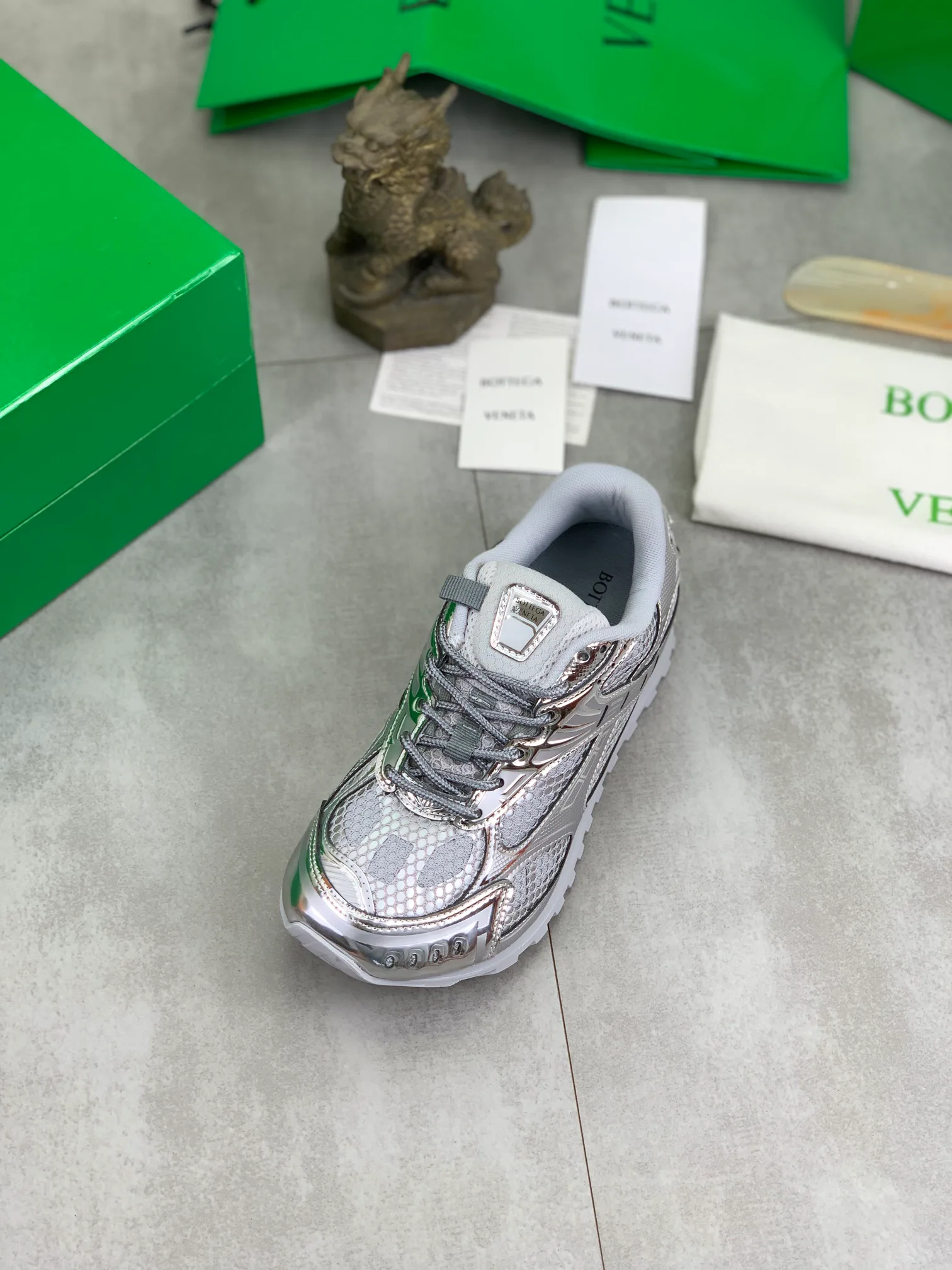 Women's Sneakers BOTTEGA VENETA 18365181