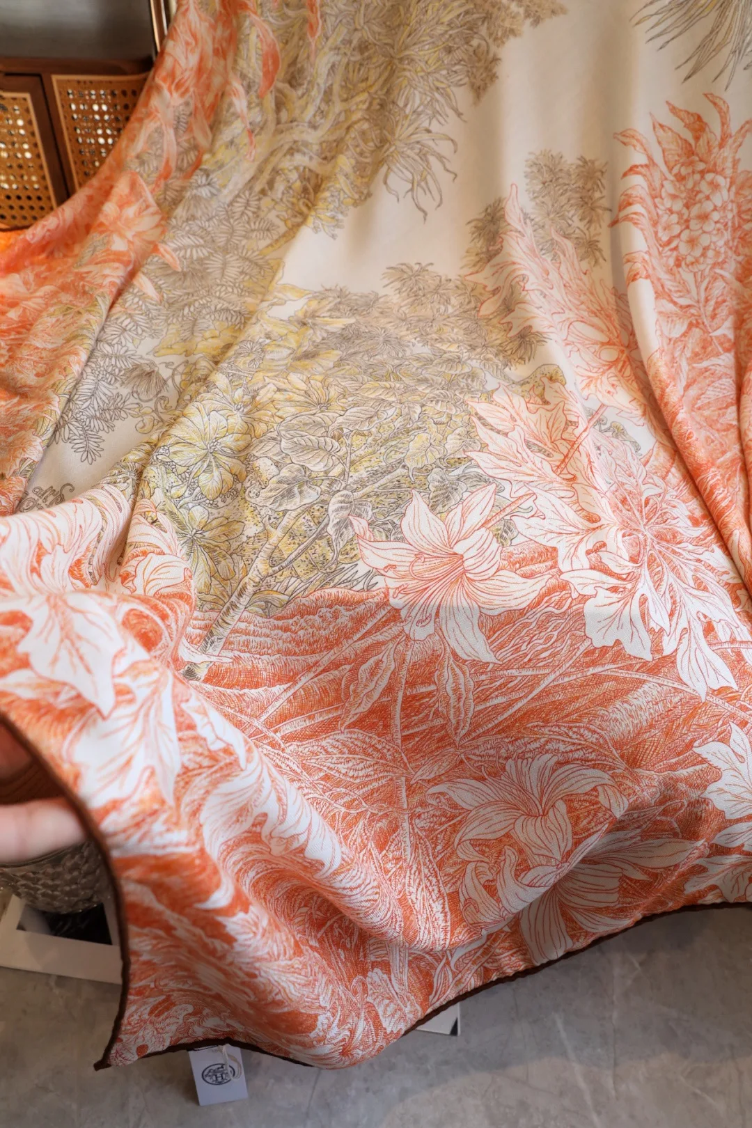 Silk Scarves HERMES 18222503