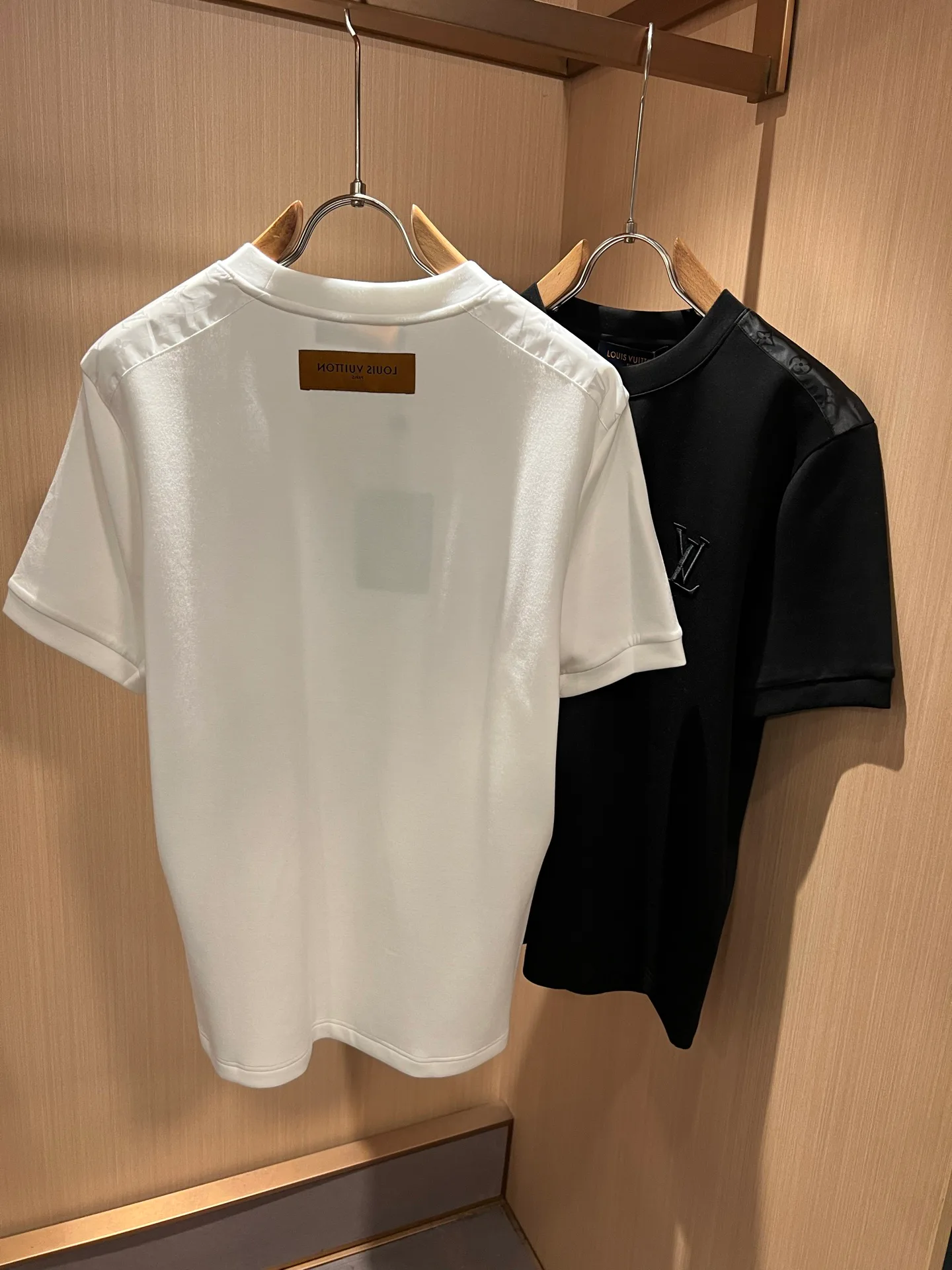 Men's T-Shirts LOUIS VUITTON 18519536