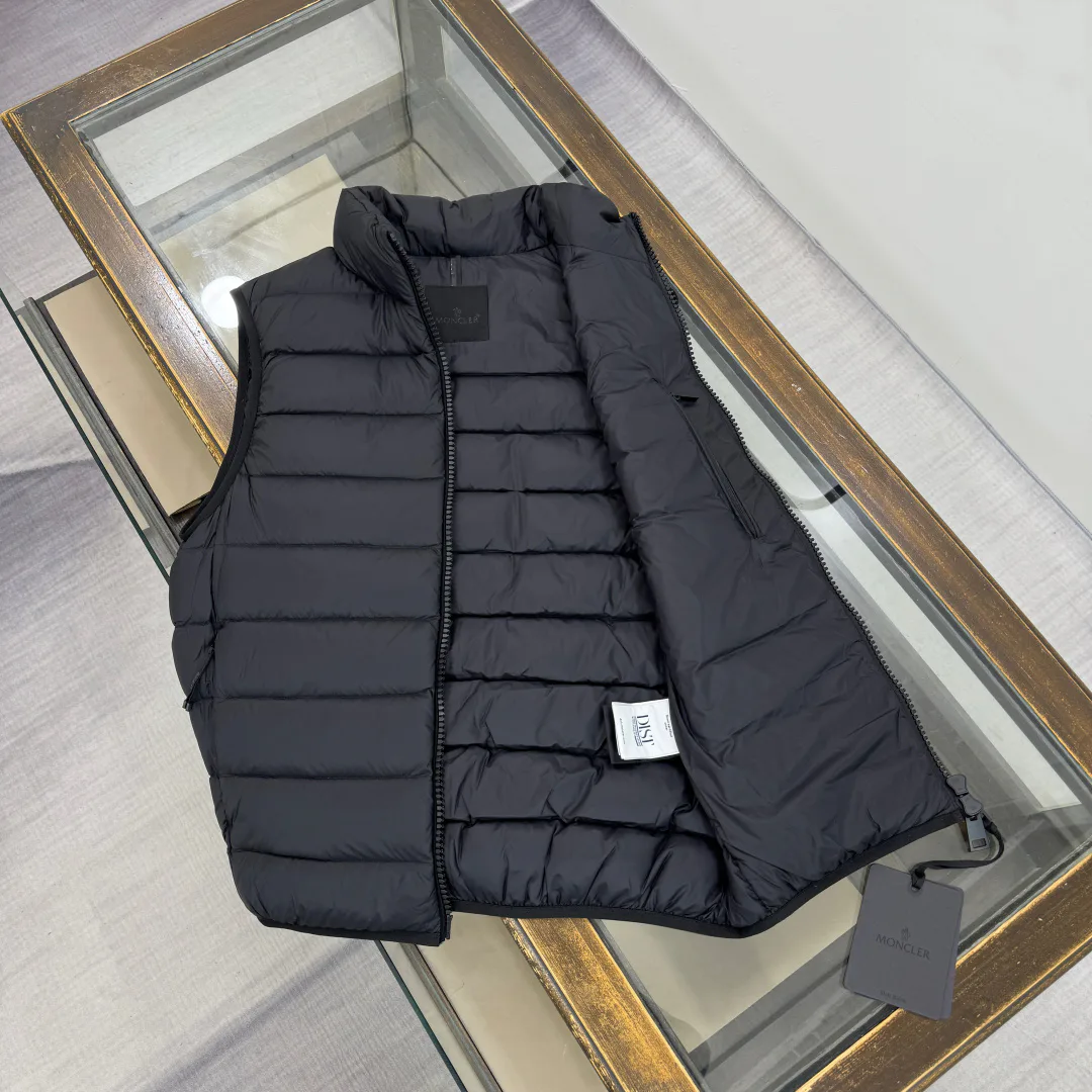 Women's Vests MONCLER 18001982
