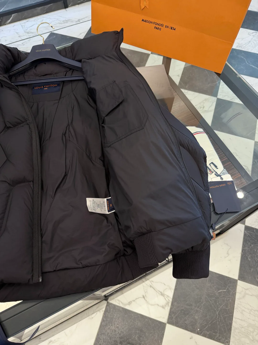 Men's Jackets And Down Jackets LOUIS VUITTON 18007699