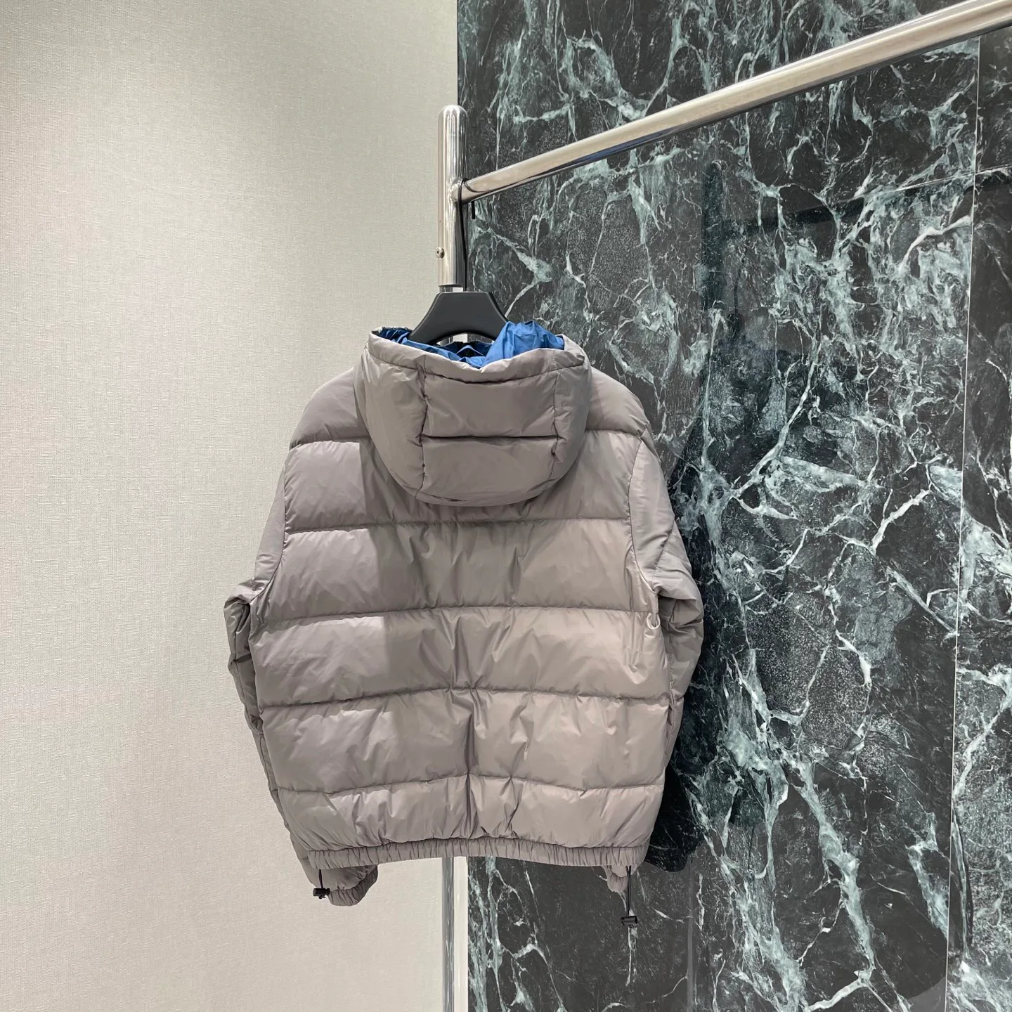 Women's Jackets And Down Jackets MIU MIU 18280366